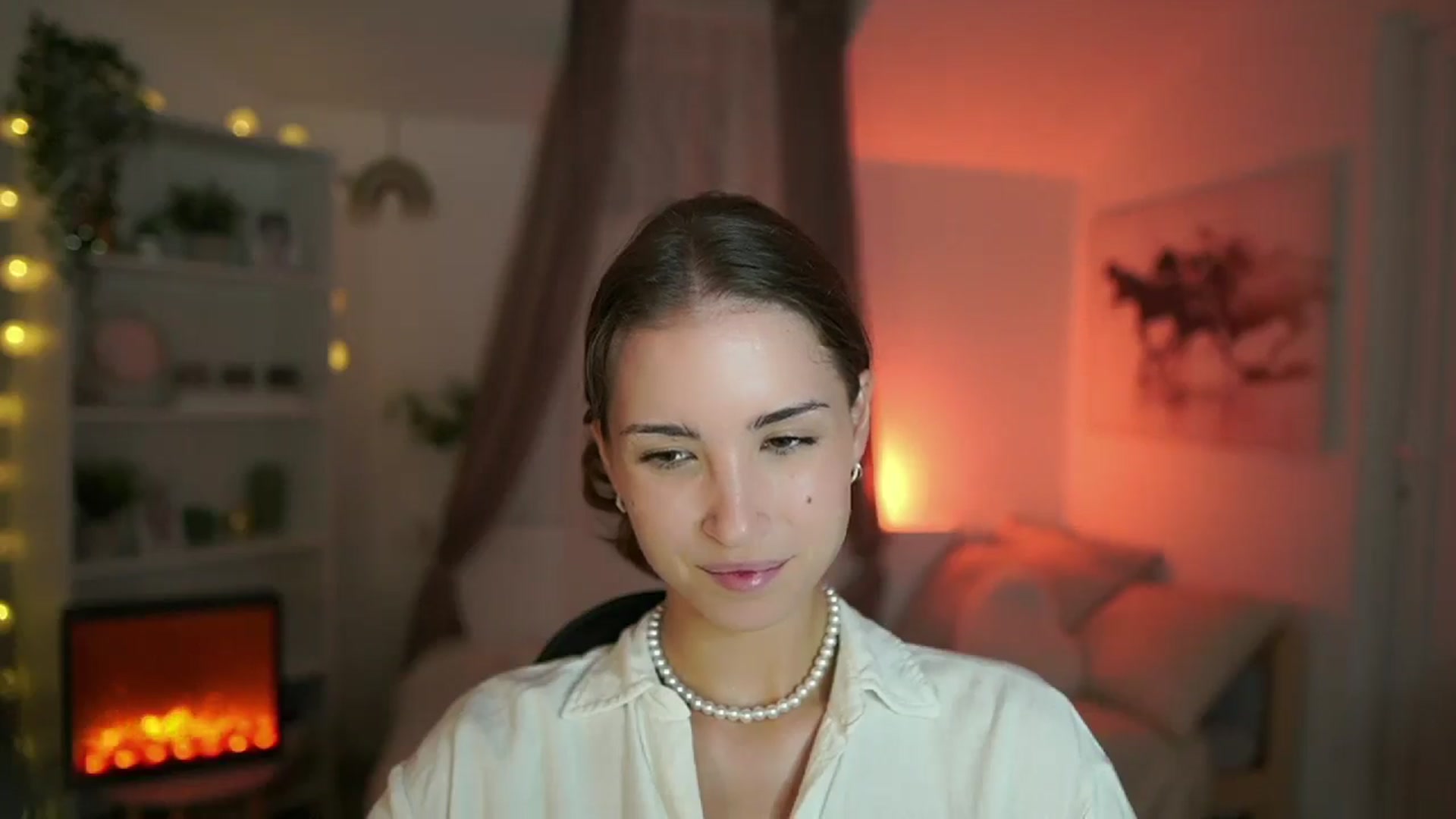 Gallery image thumbnail from Shy_jane's myfreecams stream on, 08/29/2024, 10:33 image 8 of 20