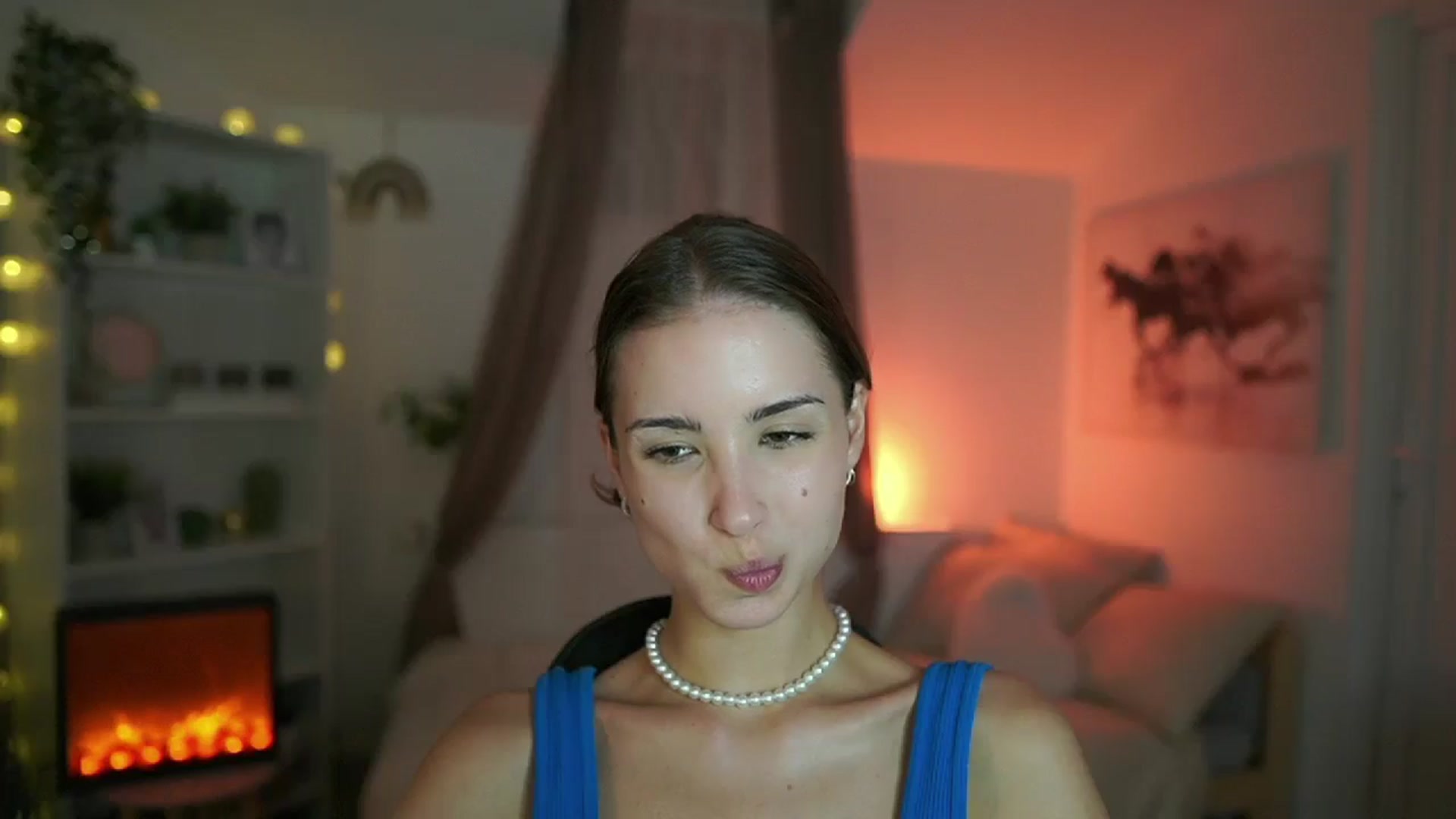 Gallery image thumbnail from Shy_jane's myfreecams stream on, 08/29/2024, 14:31 image 3 of 20
