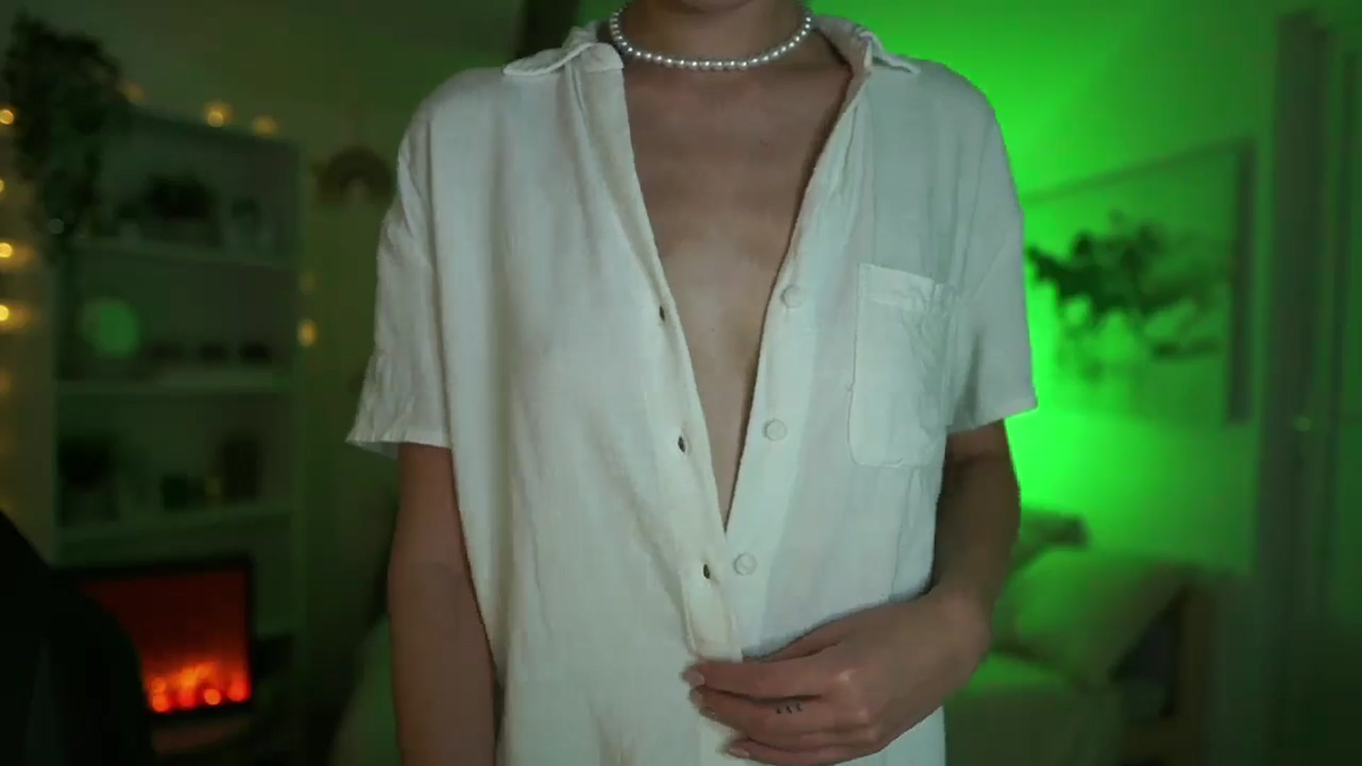 Gallery image thumbnail from Shy_jane's myfreecams stream on, 08/29/2024, 15:42 image 5 of 20
