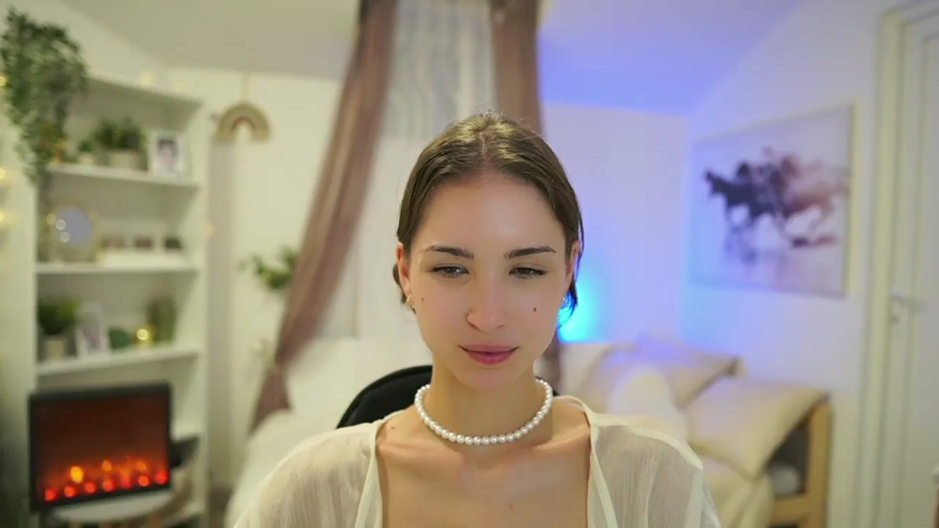 Gallery image thumbnail from Shy_jane's myfreecams stream on, 08/29/2024, 16:14 image 8 of 20