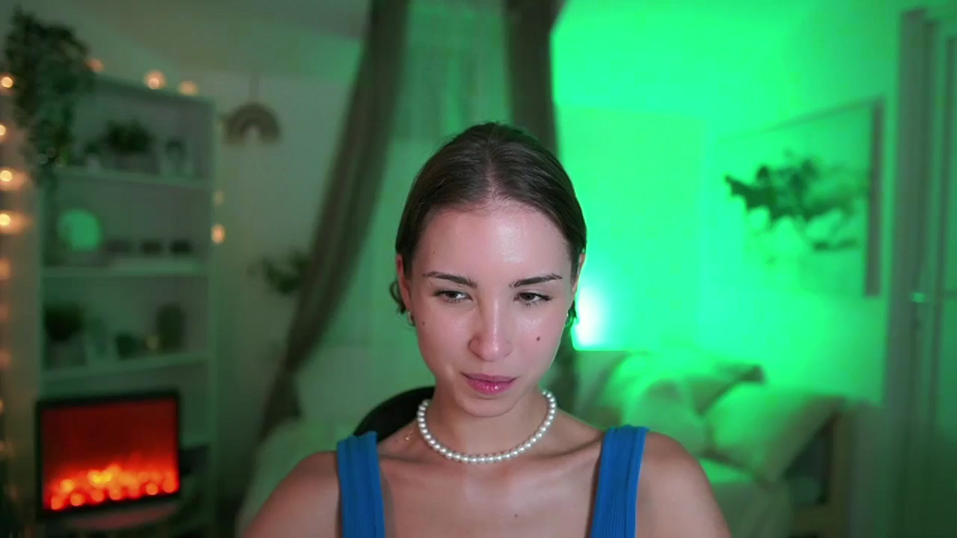 Gallery image thumbnail from Shy_jane's myfreecams stream on, 08/29/2024, 17:00 image 12 of 20