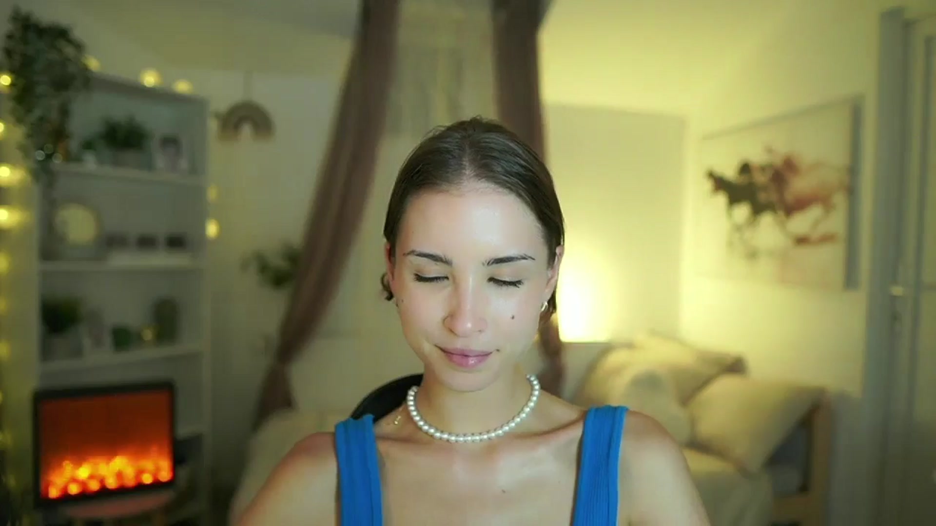 Gallery image thumbnail from Shy_jane's myfreecams stream on, 08/29/2024, 17:00 image 4 of 20