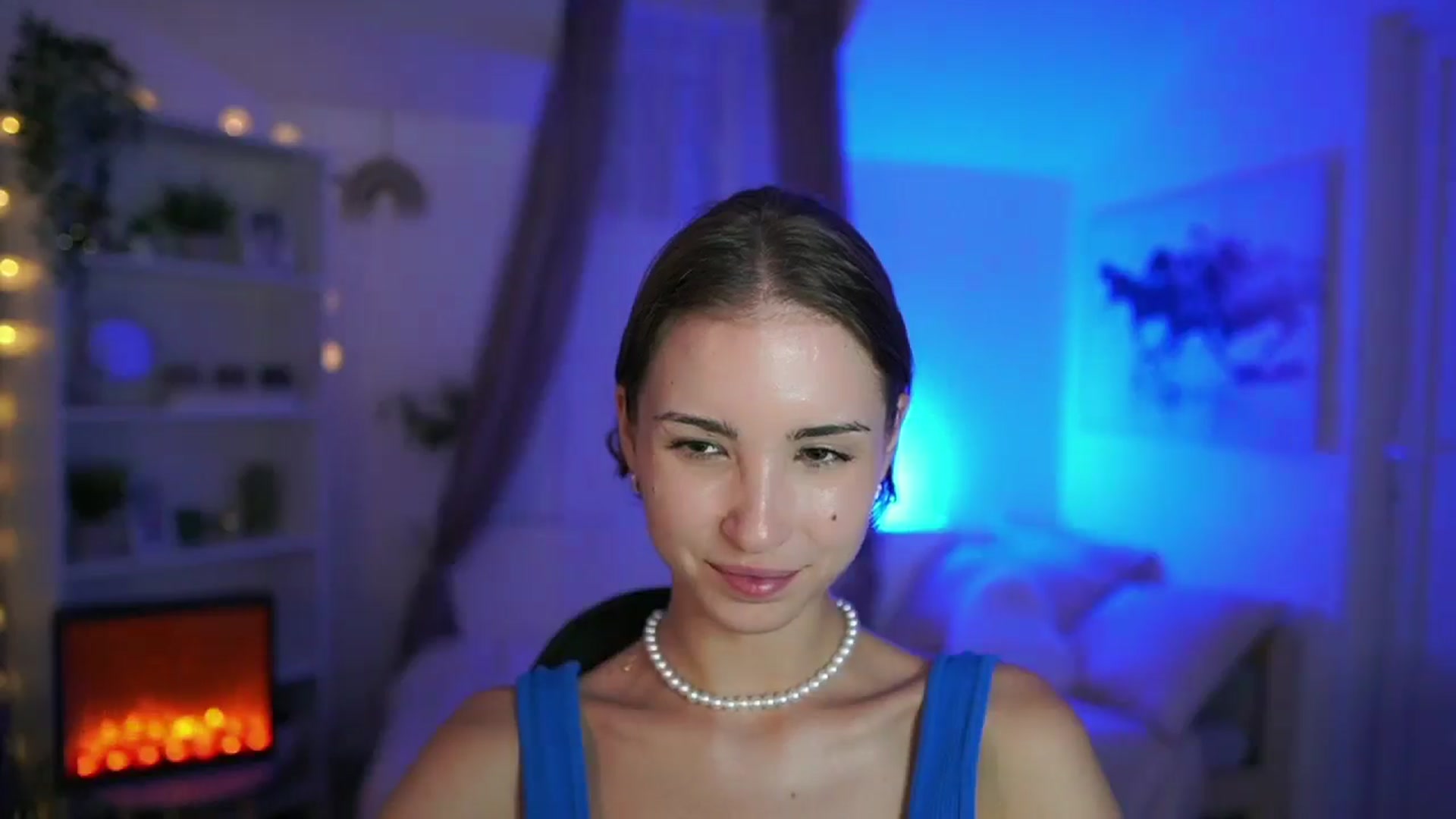 Gallery image thumbnail from Shy_jane's myfreecams stream on, 08/29/2024, 17:00 image 15 of 20