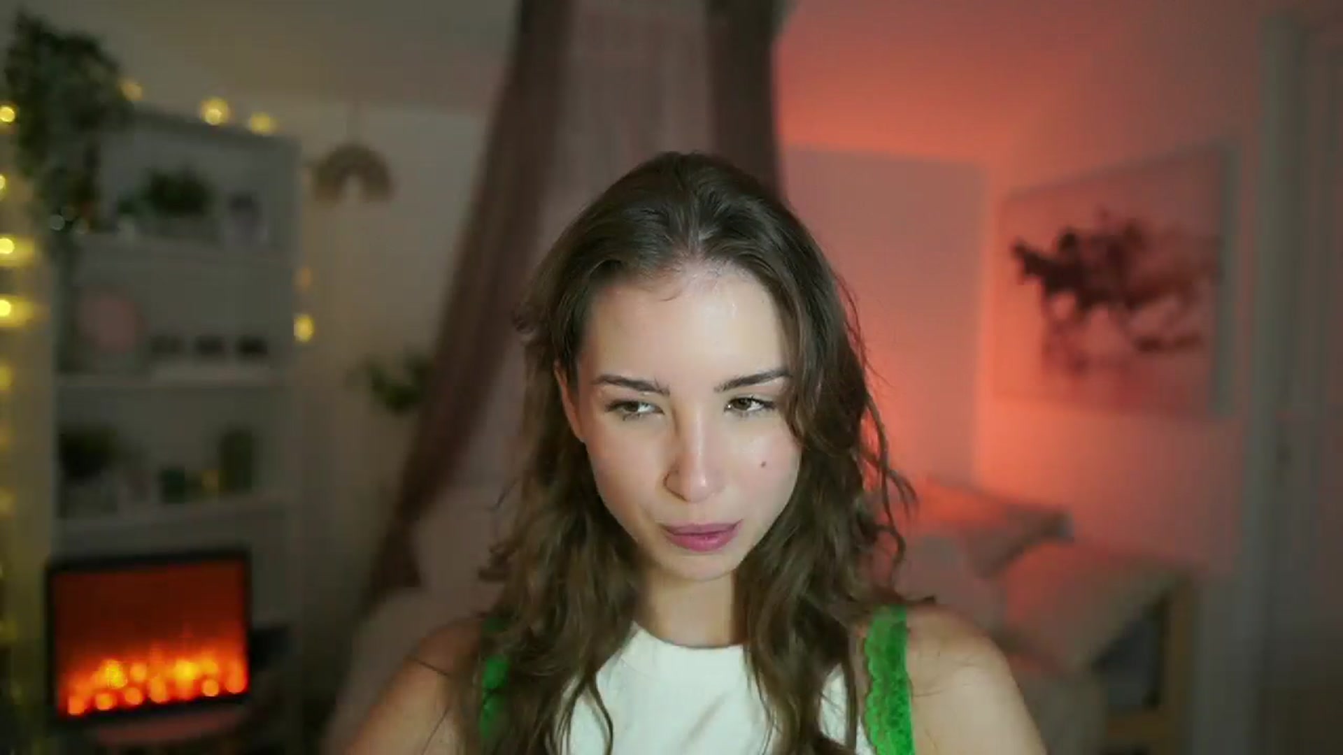 Gallery image thumbnail from Shy_jane's myfreecams stream on, 08/31/2024, 12:02 image 9 of 20