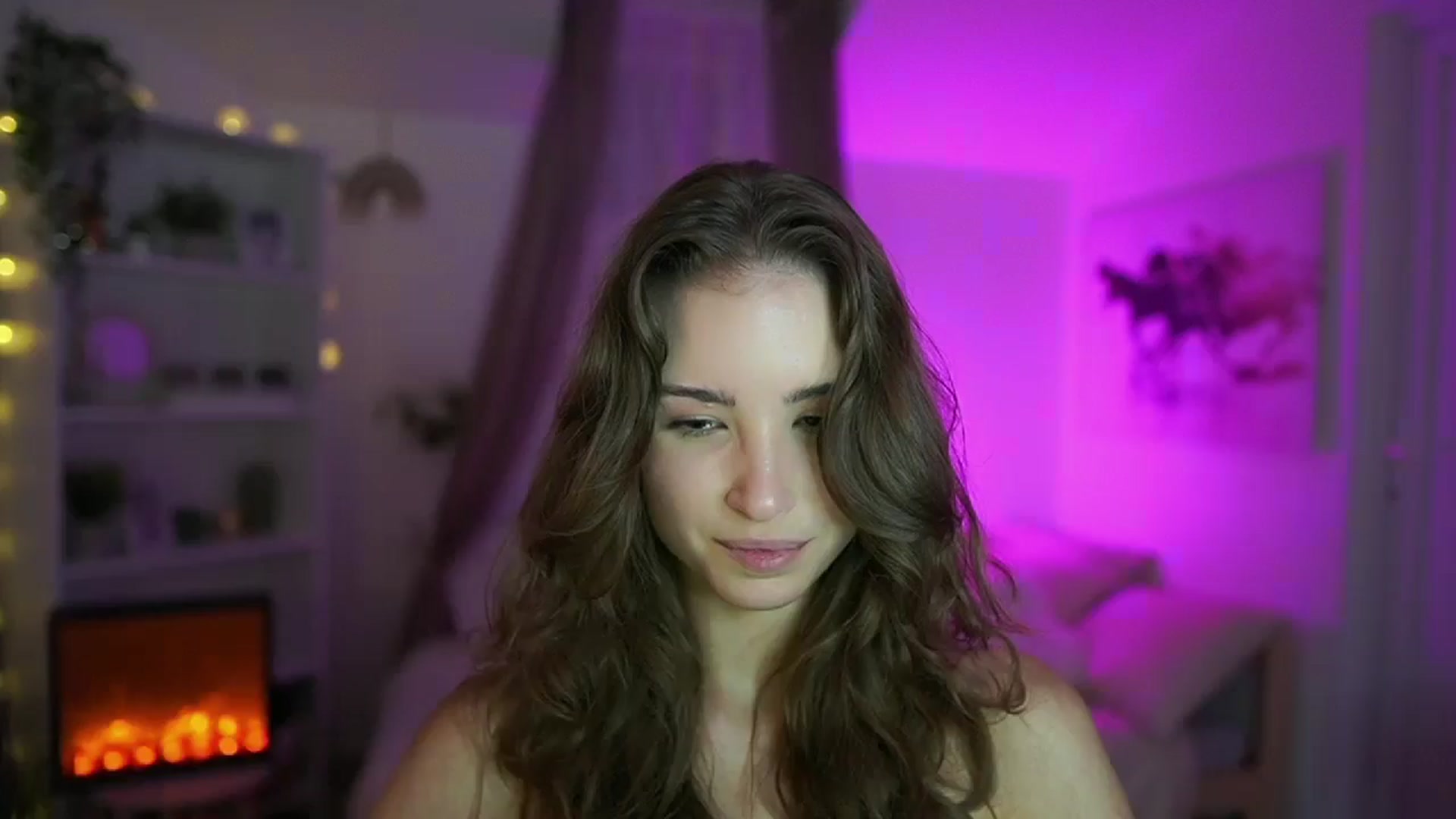 Gallery image thumbnail from Shy_jane's myfreecams stream on, 08/31/2024, 12:37 image 1 of 20