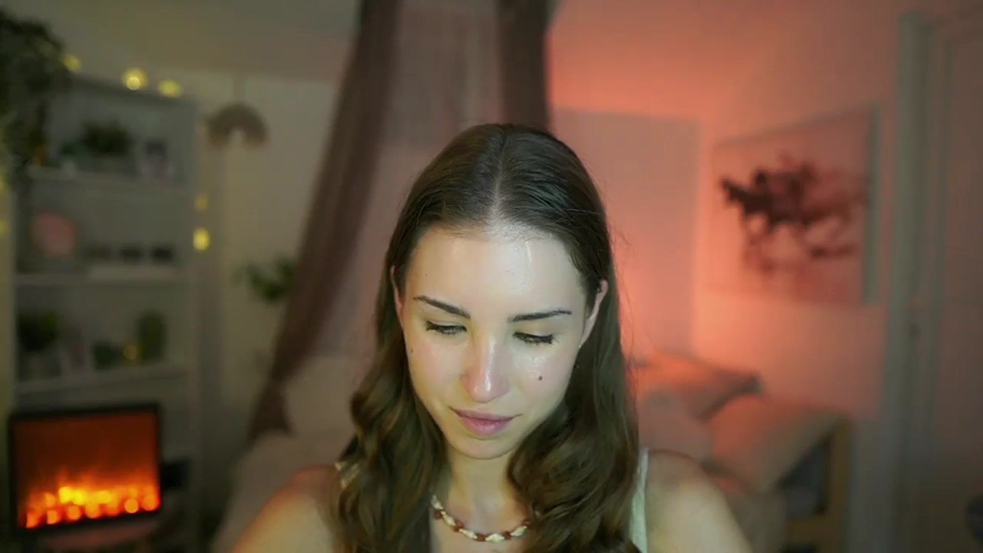 Gallery image thumbnail from Shy_jane's myfreecams stream on, 09/03/2024, 17:32 image 6 of 20