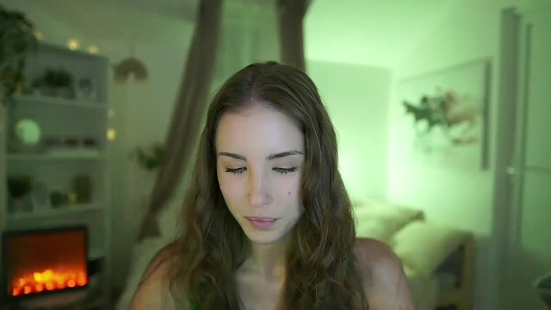 Gallery image thumbnail from Shy_jane's myfreecams stream on, 09/05/2024, 12:48 image 1 of 20