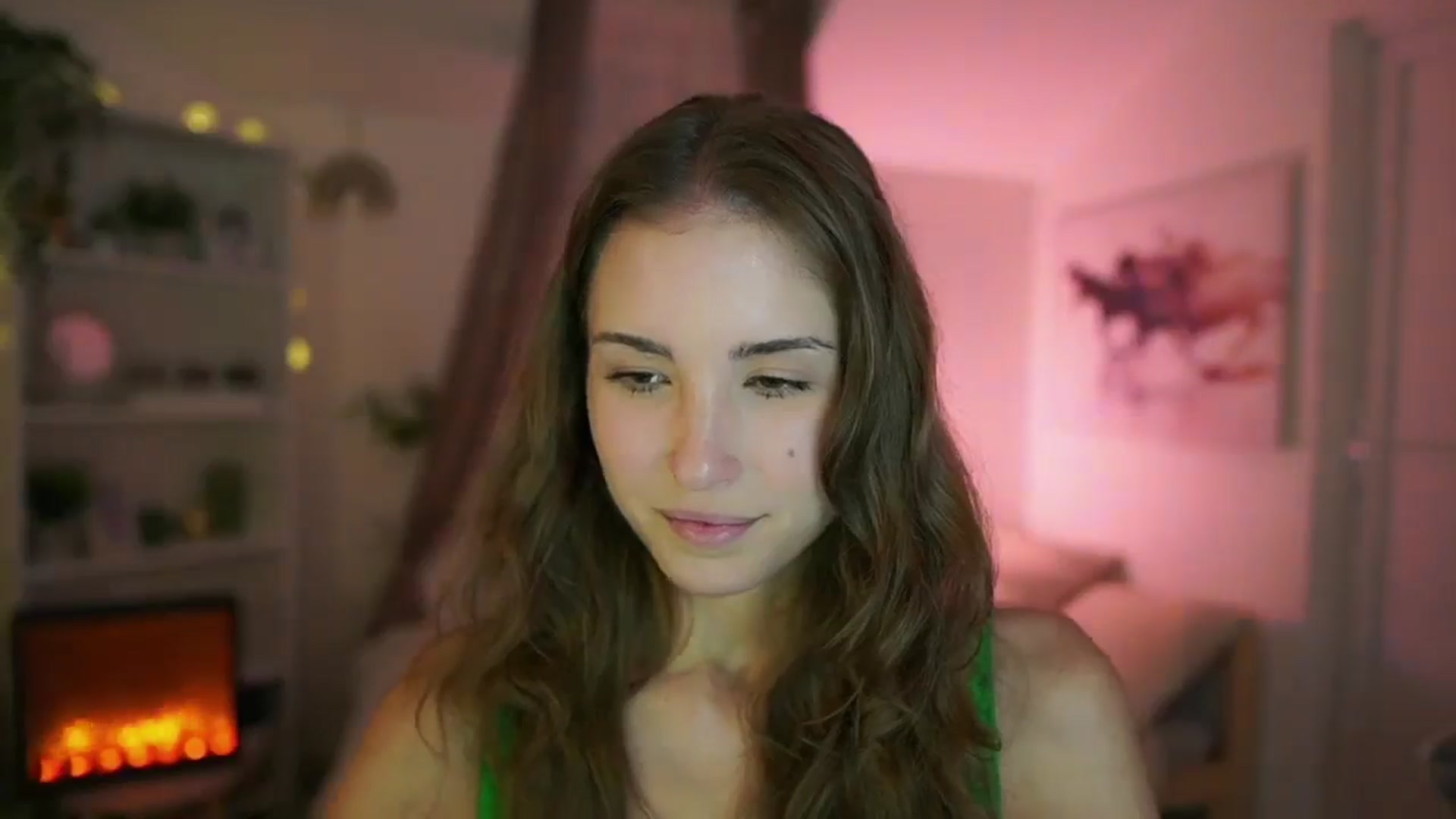 Gallery image thumbnail from Shy_jane's myfreecams stream on, 09/05/2024, 12:48 image 5 of 20