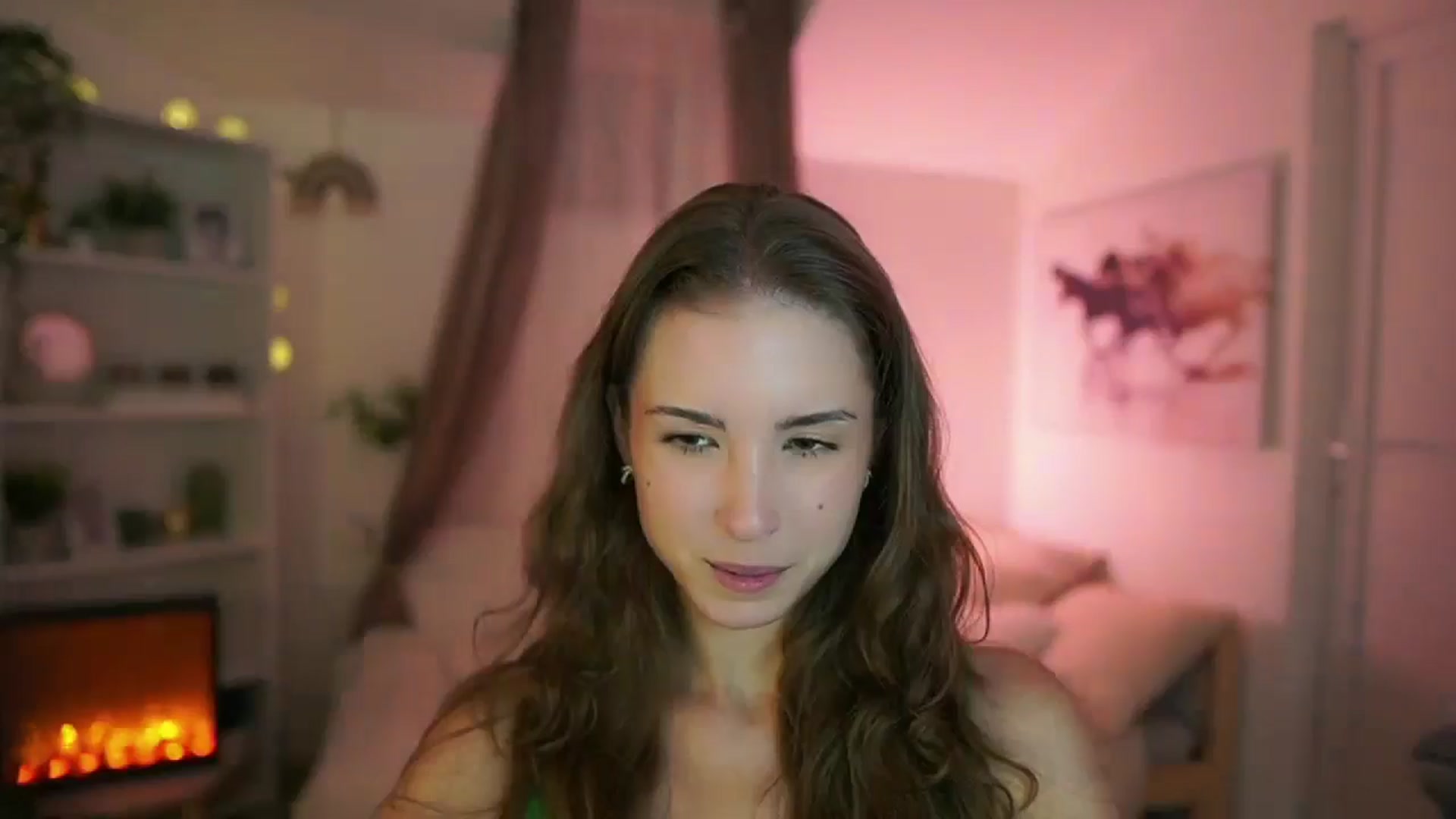 Gallery image thumbnail from Shy_jane's myfreecams stream on, 09/05/2024, 13:50 image 5 of 20