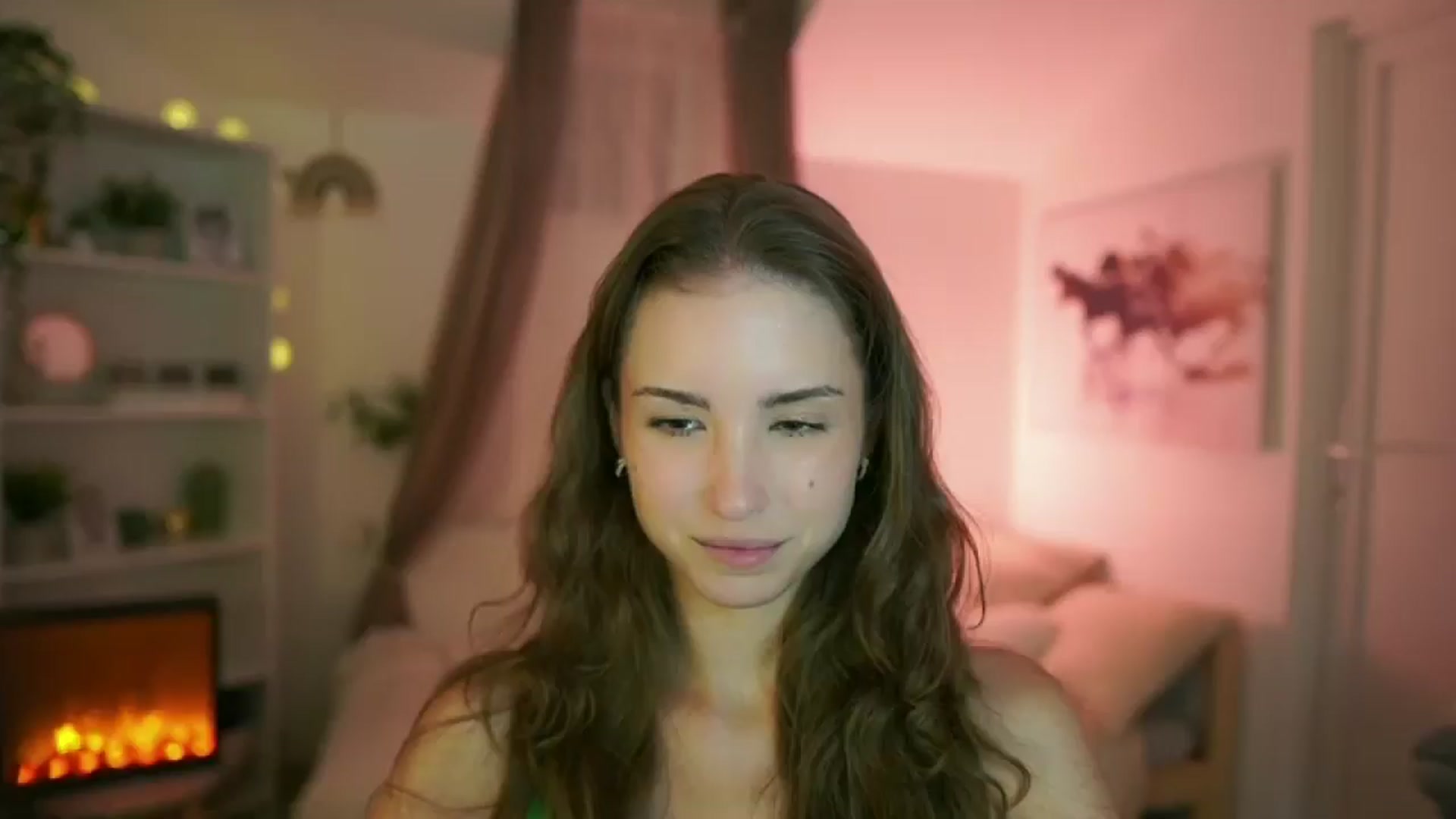 Gallery image thumbnail from Shy_jane's myfreecams stream on, 09/05/2024, 13:50 image 3 of 20