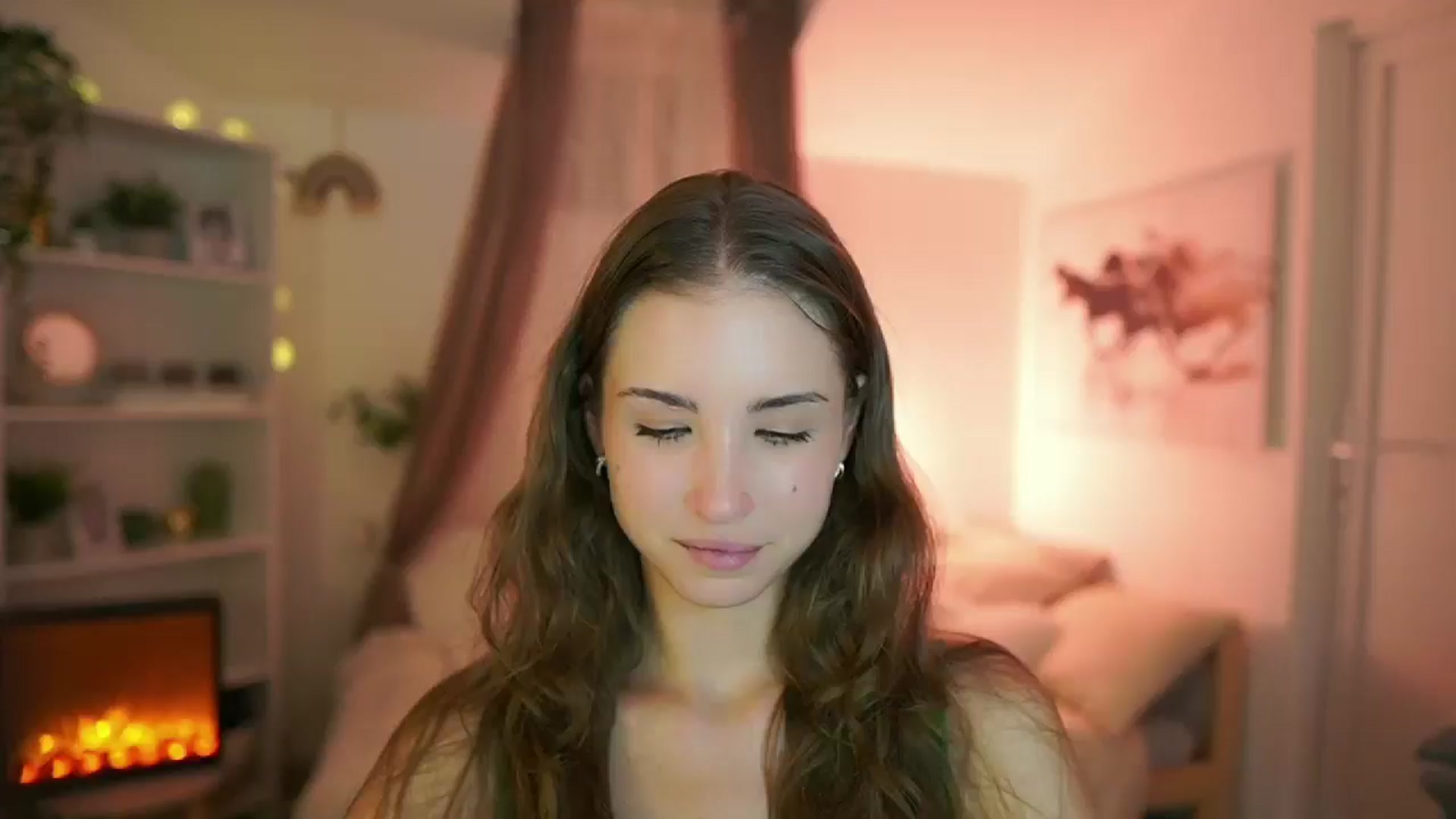 Gallery image thumbnail from Shy_jane's myfreecams stream on, 09/05/2024, 15:10 image 7 of 20
