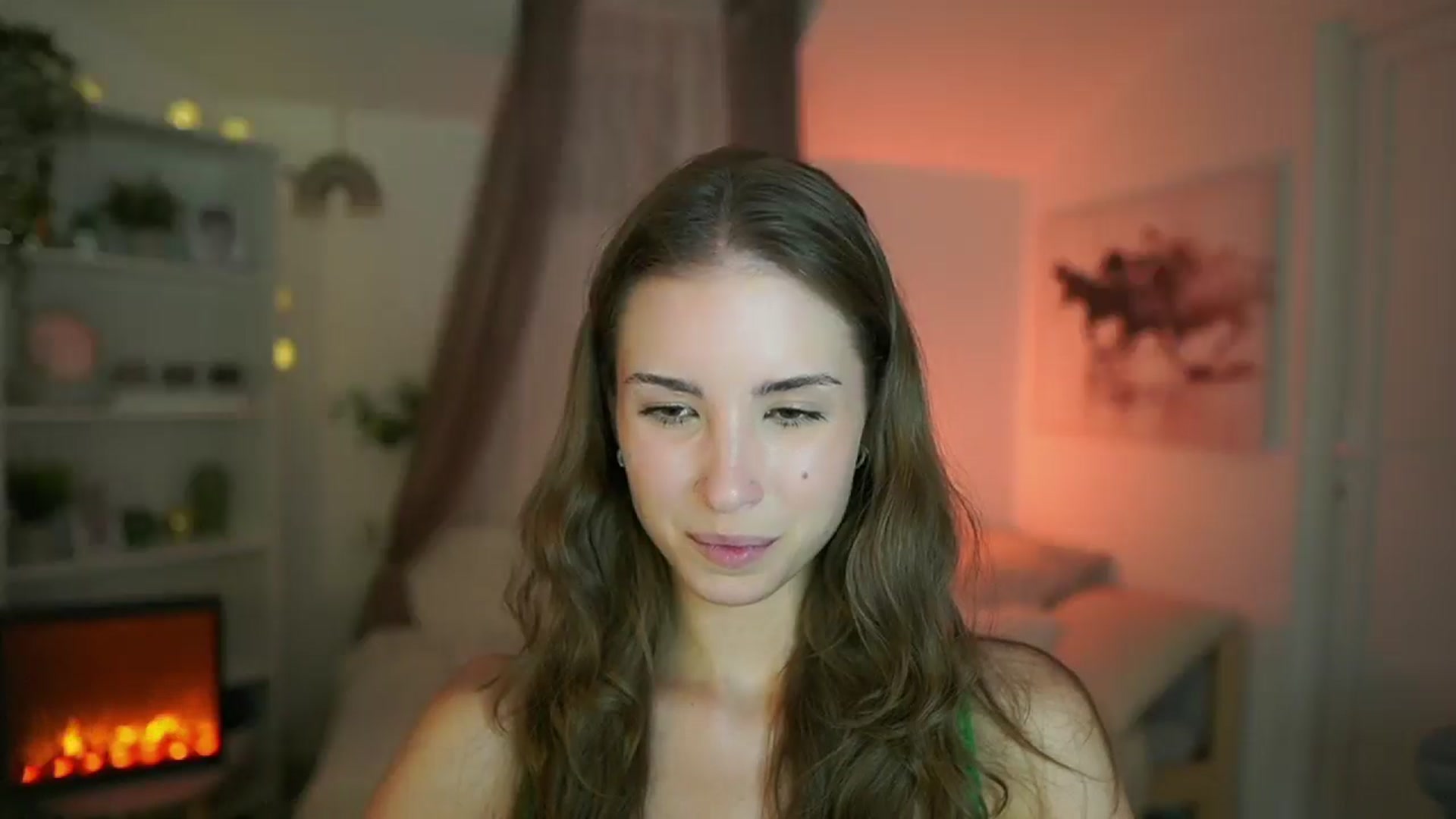 Gallery image thumbnail from Shy_jane's myfreecams stream on, 09/05/2024, 16:14 image 12 of 20