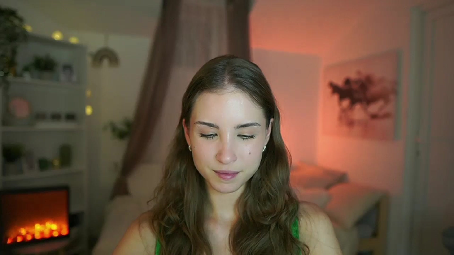 Gallery image thumbnail from Shy_jane's myfreecams stream on, 09/05/2024, 17:31 image 3 of 20