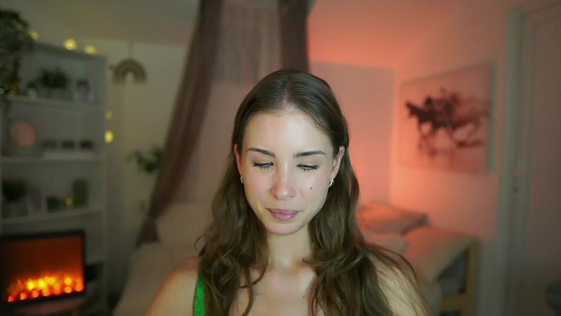 Gallery image thumbnail from Shy_jane's myfreecams stream on, 09/05/2024, 17:31 image 12 of 20