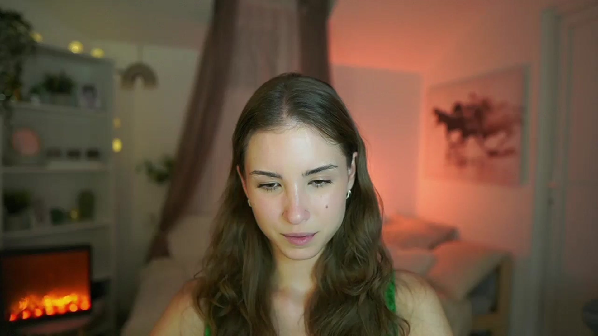 Gallery image thumbnail from Shy_jane's myfreecams stream on, 09/05/2024, 17:31 image 5 of 20