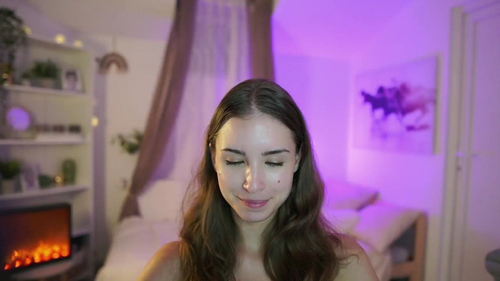 Gallery image thumbnail from Shy_jane's myfreecams stream on, 09/12/2024, 15:39 image 16 of 20