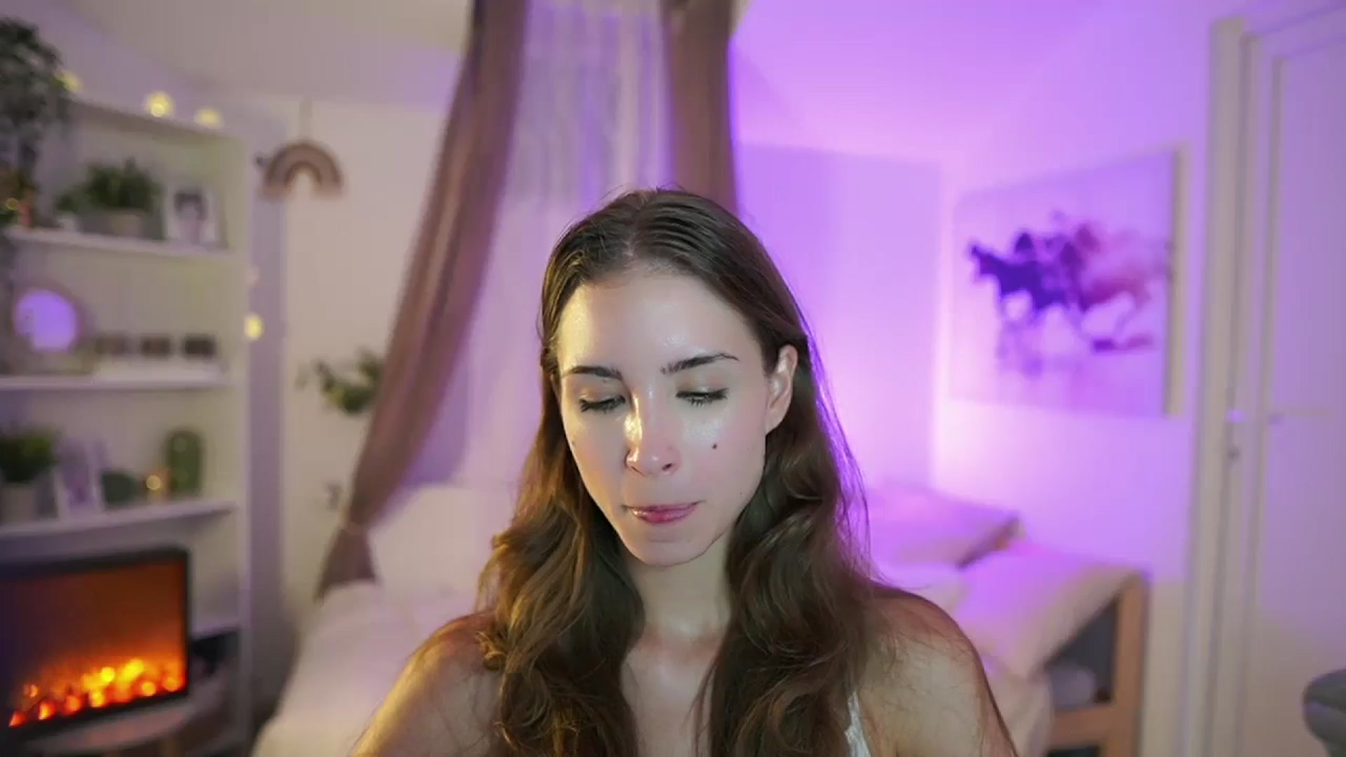 Gallery image thumbnail from Shy_jane's myfreecams stream on, 09/12/2024, 17:45 image 15 of 20