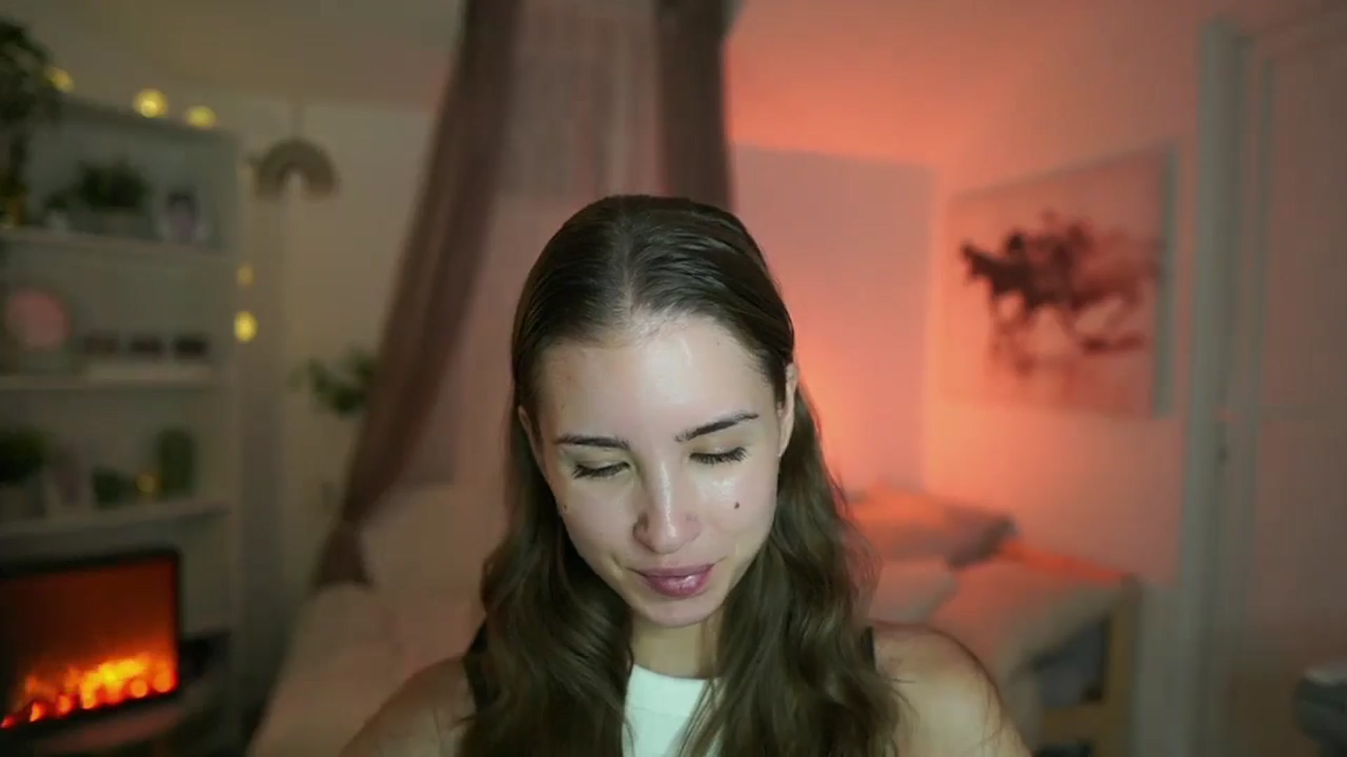 Gallery image thumbnail from Shy_jane's myfreecams stream on, 09/15/2024, 15:57 image 3 of 20