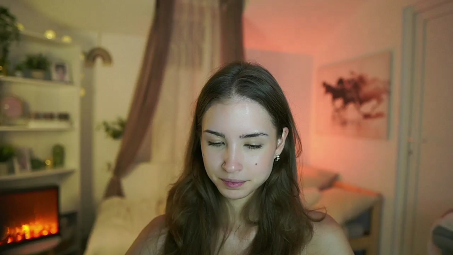Gallery image thumbnail from Shy_jane's myfreecams stream on, 09/16/2024, 13:13 image 10 of 20