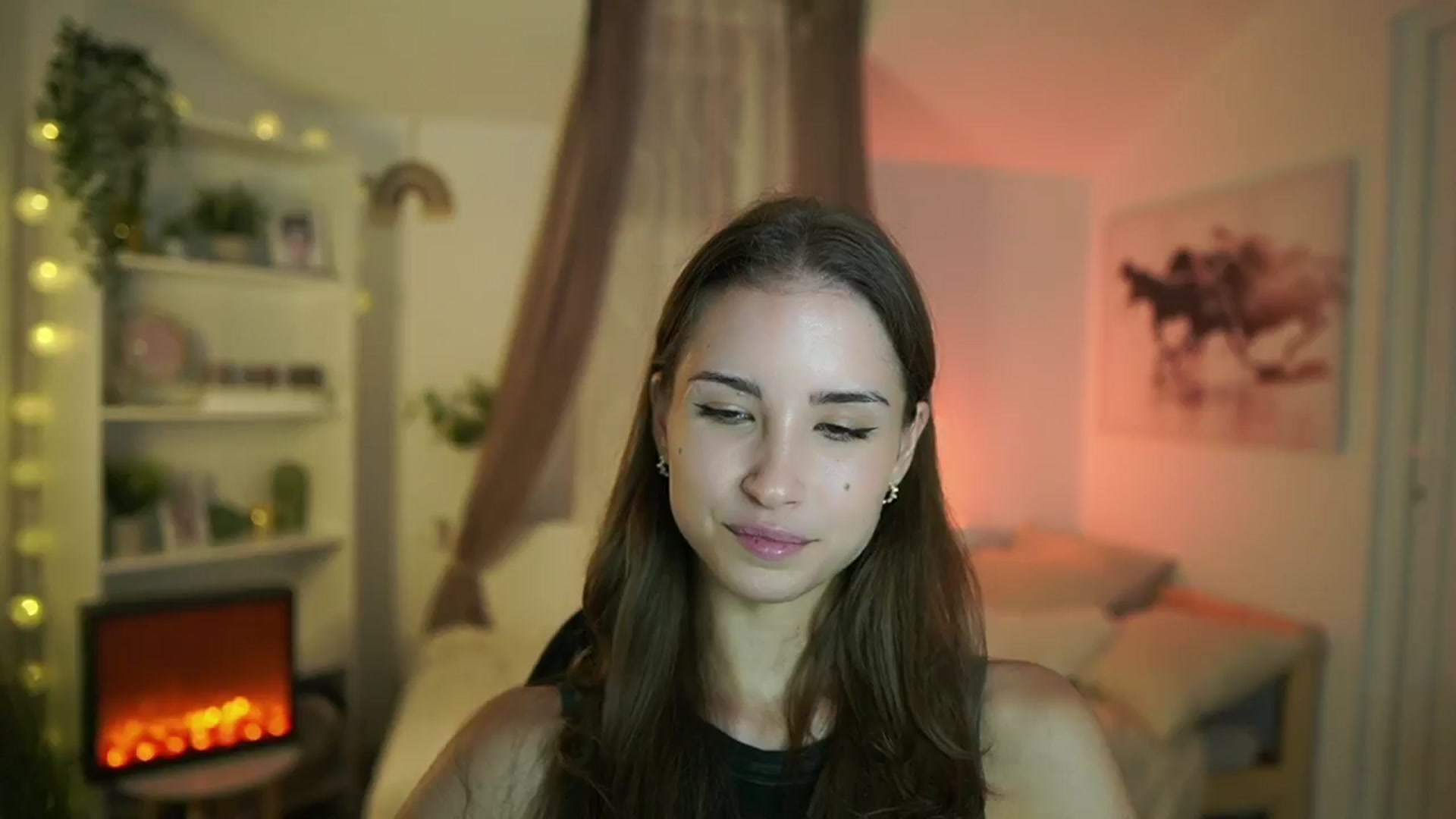 Gallery image thumbnail from Shy_jane's myfreecams stream on, 09/17/2024, 14:00 image 1 of 20