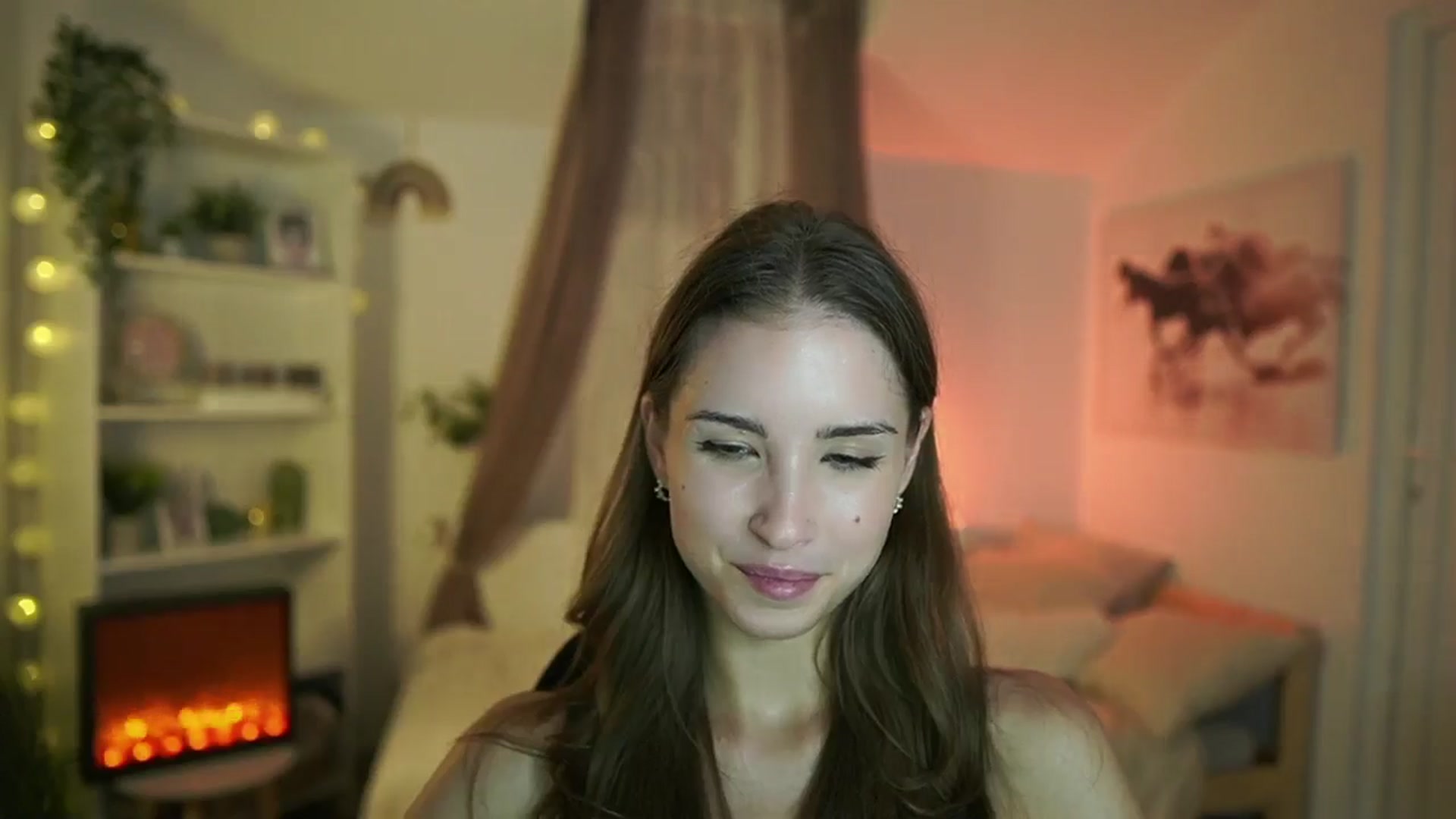 Gallery image thumbnail from Shy_jane's myfreecams stream on, 09/17/2024, 14:00 image 16 of 20