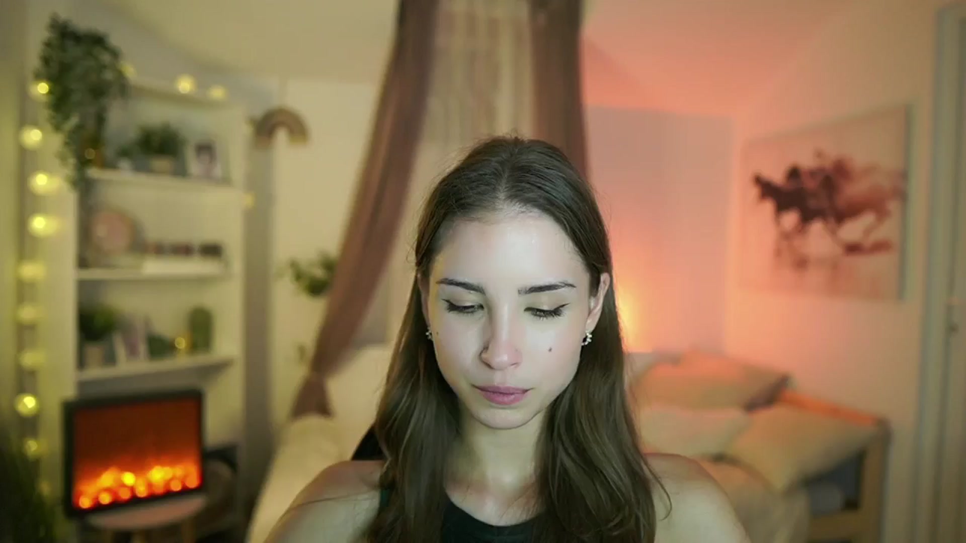 Gallery image thumbnail from Shy_jane's myfreecams stream on, 09/17/2024, 16:40 image 1 of 20