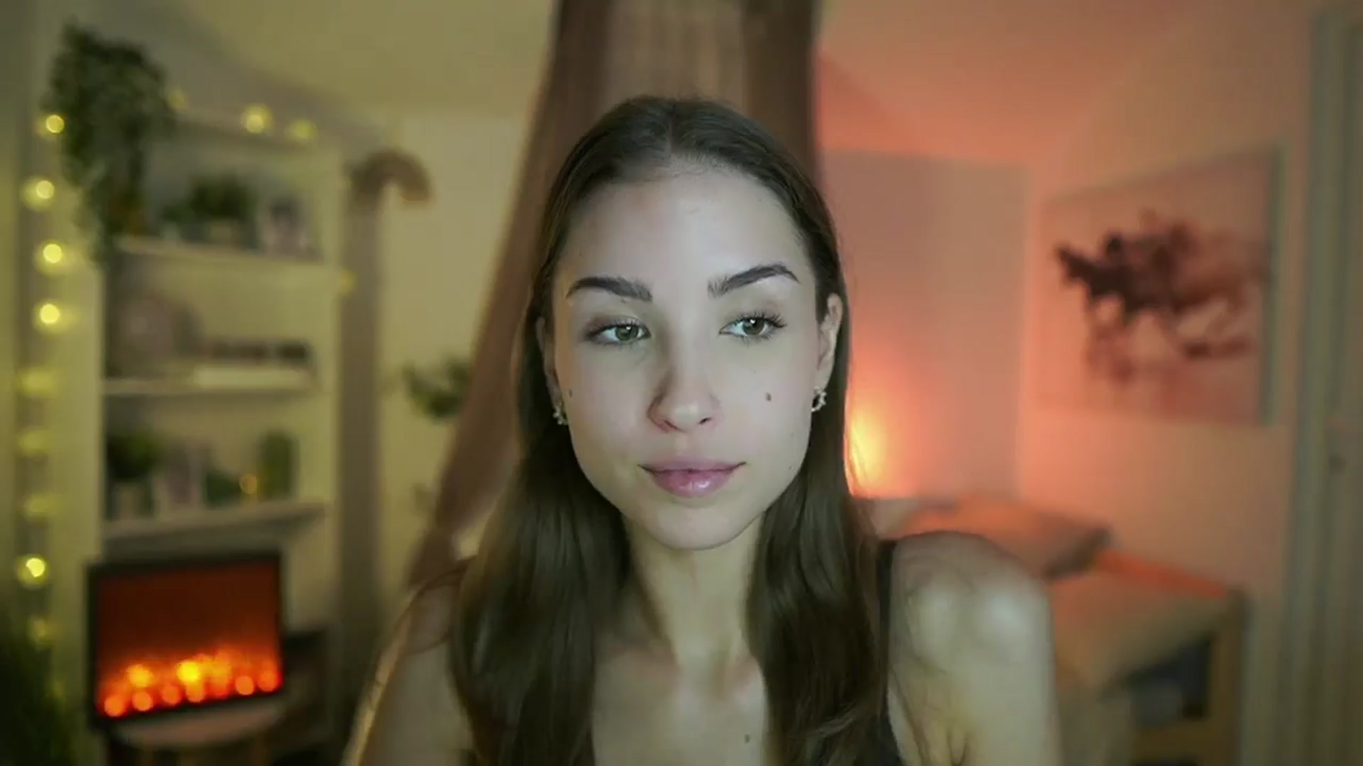 Gallery image thumbnail from Shy_jane's myfreecams stream on, 09/19/2024, 09:08 image 17 of 20