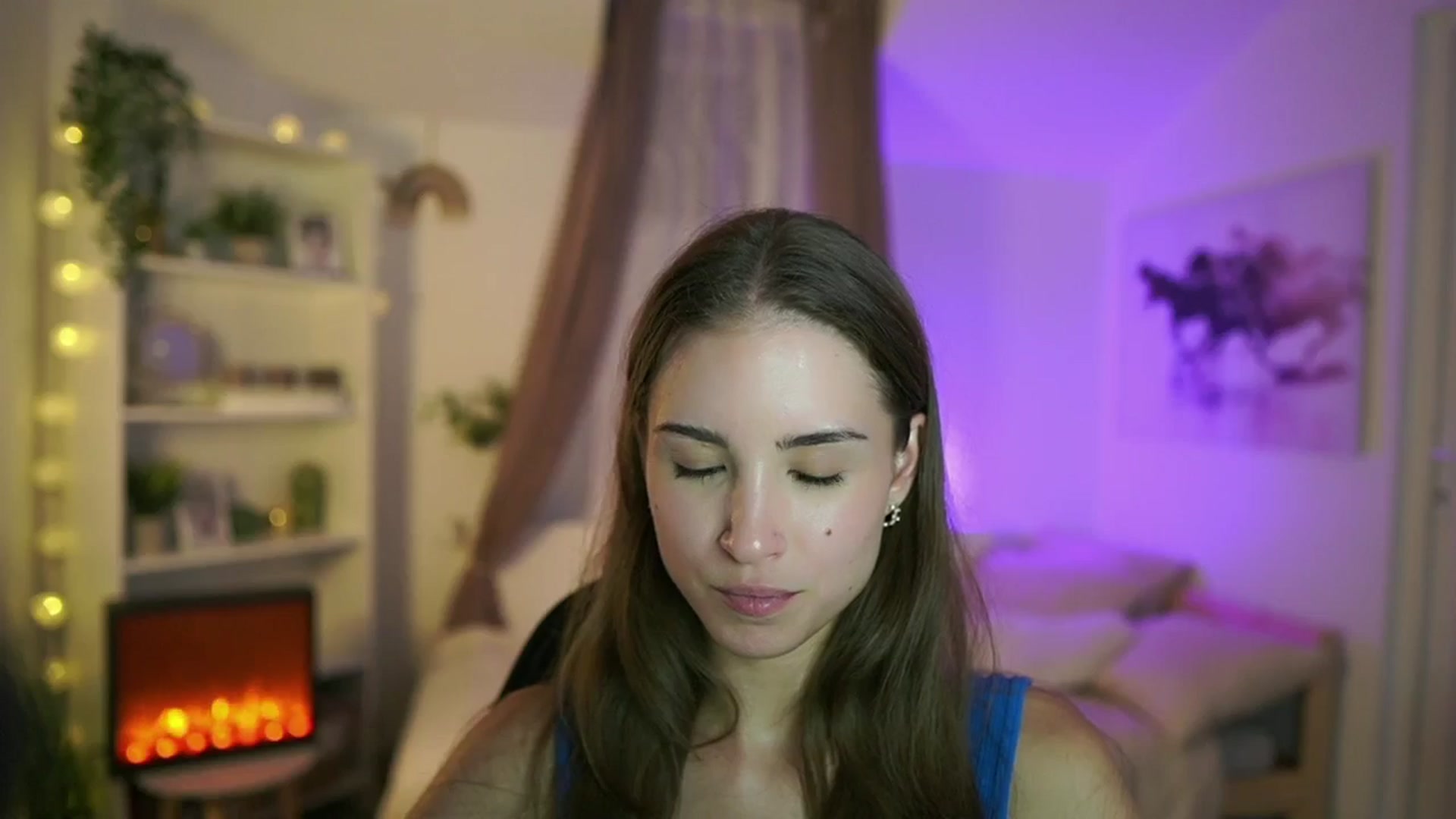 Gallery image thumbnail from Shy_jane's myfreecams stream on, 09/19/2024, 14:53 image 11 of 20
