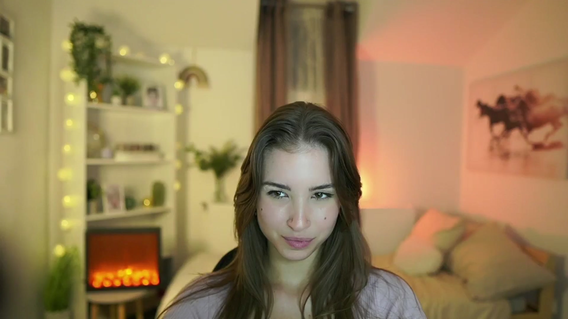 Gallery image thumbnail from Shy_jane's myfreecams stream on, 09/24/2024, 16:13 image 6 of 20