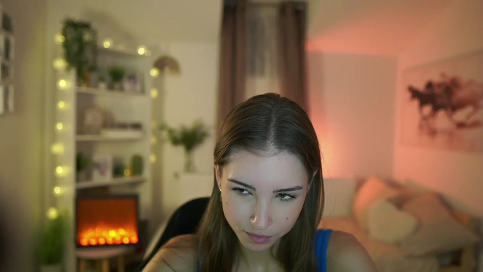 Gallery image thumbnail from Shy_jane's myfreecams stream on, 09/25/2024, 10:40 image 4 of 20
