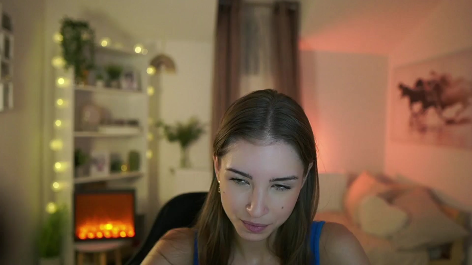 Gallery image thumbnail from Shy_jane's myfreecams stream on, 09/25/2024, 10:40 image 8 of 20