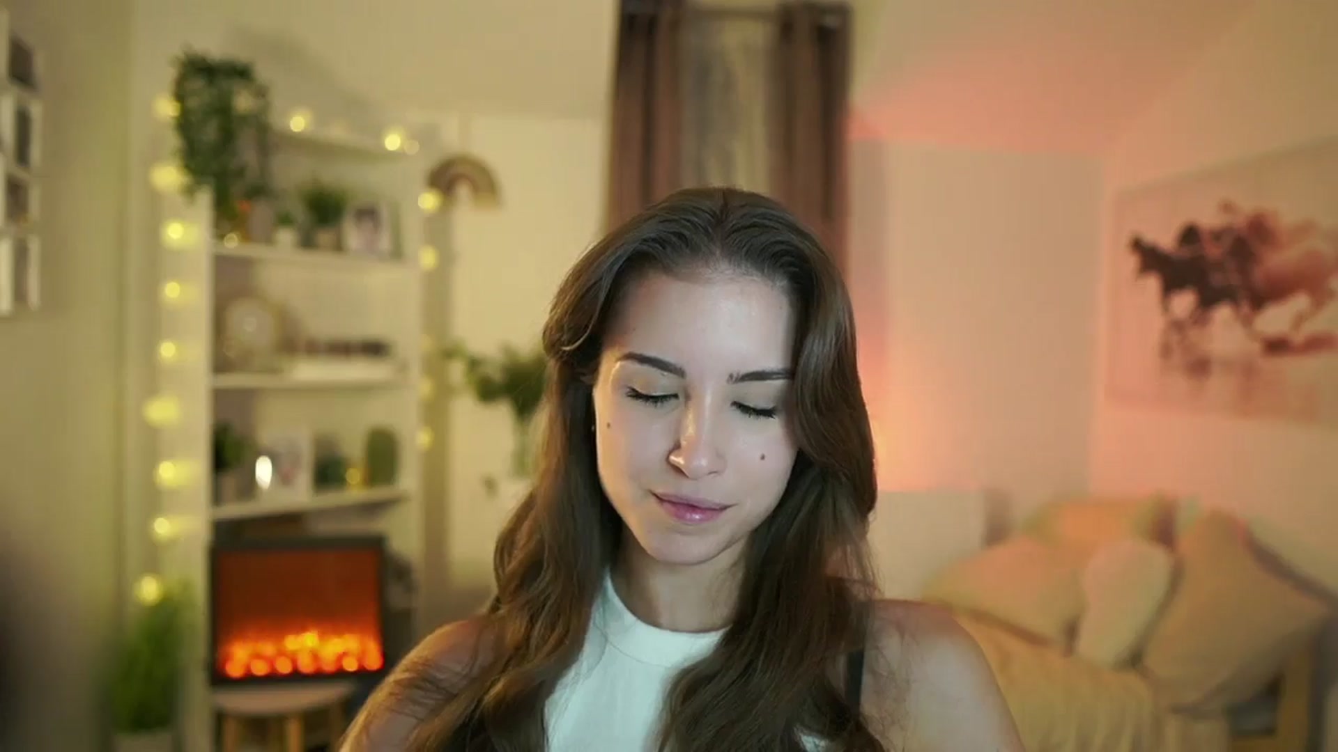 Gallery image thumbnail from Shy_jane's myfreecams stream on, 09/30/2024, 15:41 image 10 of 20