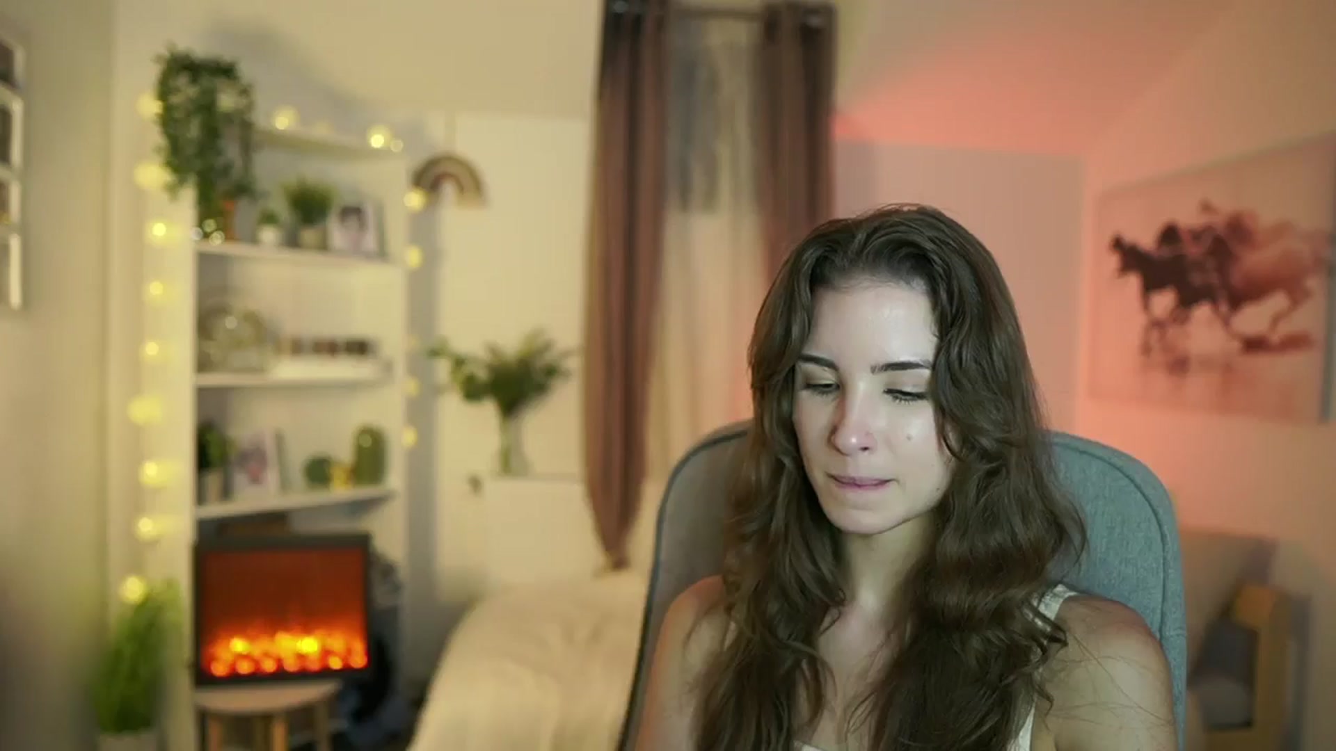 Gallery image thumbnail from Shy_jane's myfreecams stream on, 10/03/2024, 14:29 image 8 of 20
