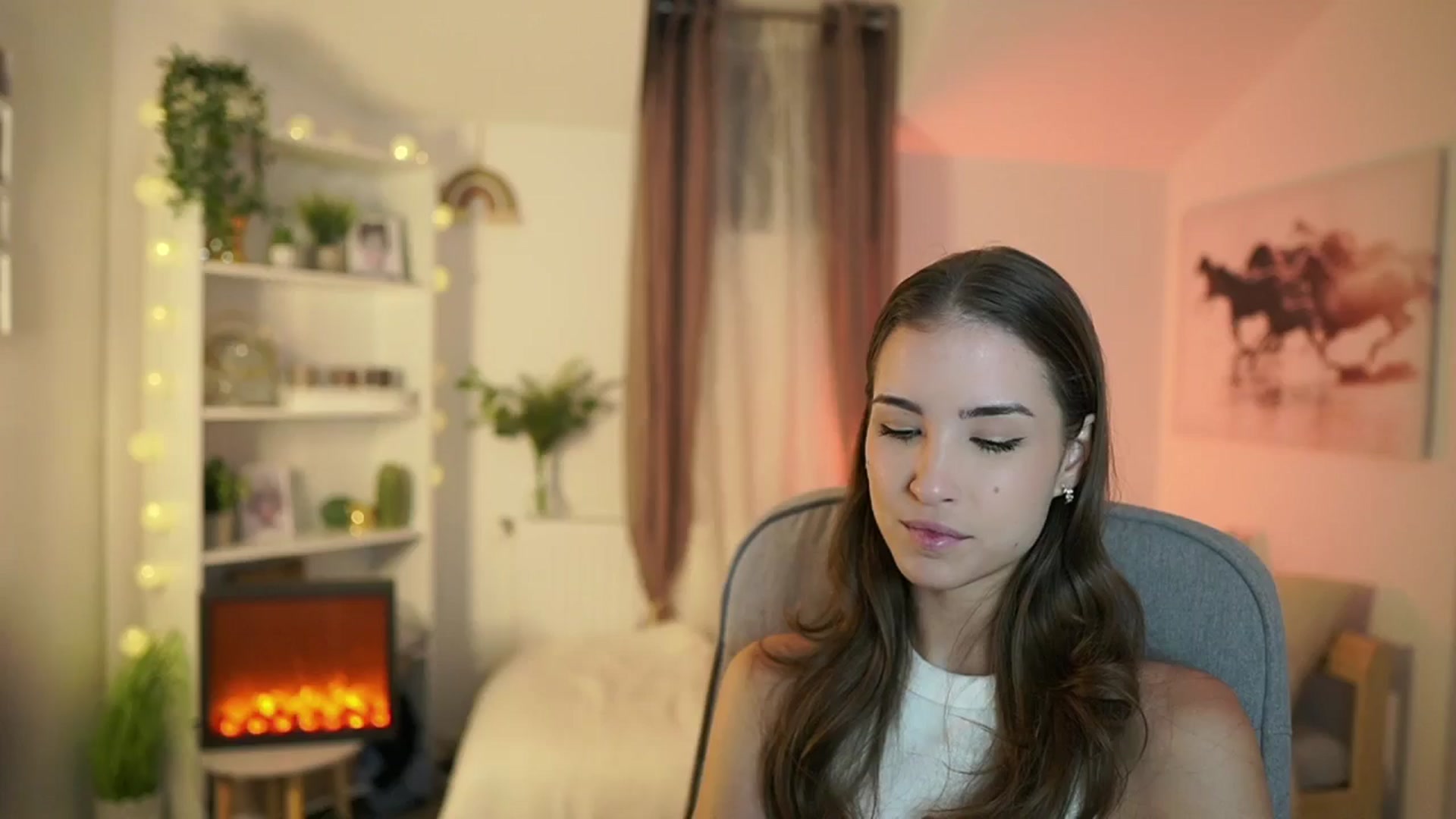 Gallery image thumbnail from Shy_jane's myfreecams stream on, 10/06/2024, 09:32 image 2 of 20