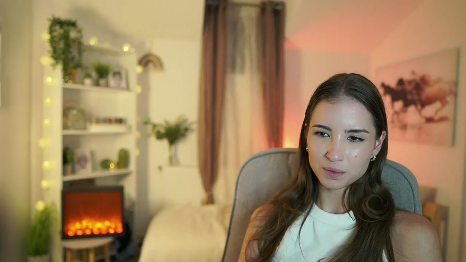 Gallery image thumbnail from Shy_jane's myfreecams stream on, 10/06/2024, 17:29 image 2 of 20