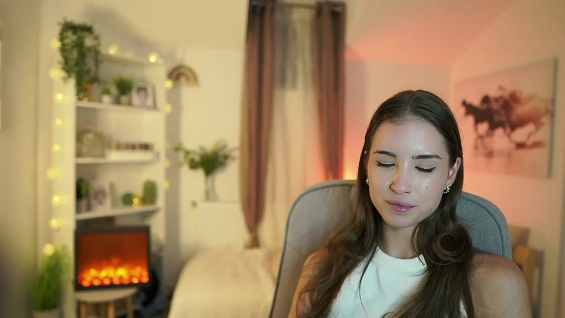 Gallery image thumbnail from Shy_jane's myfreecams stream on, 10/06/2024, 17:29 image 1 of 20
