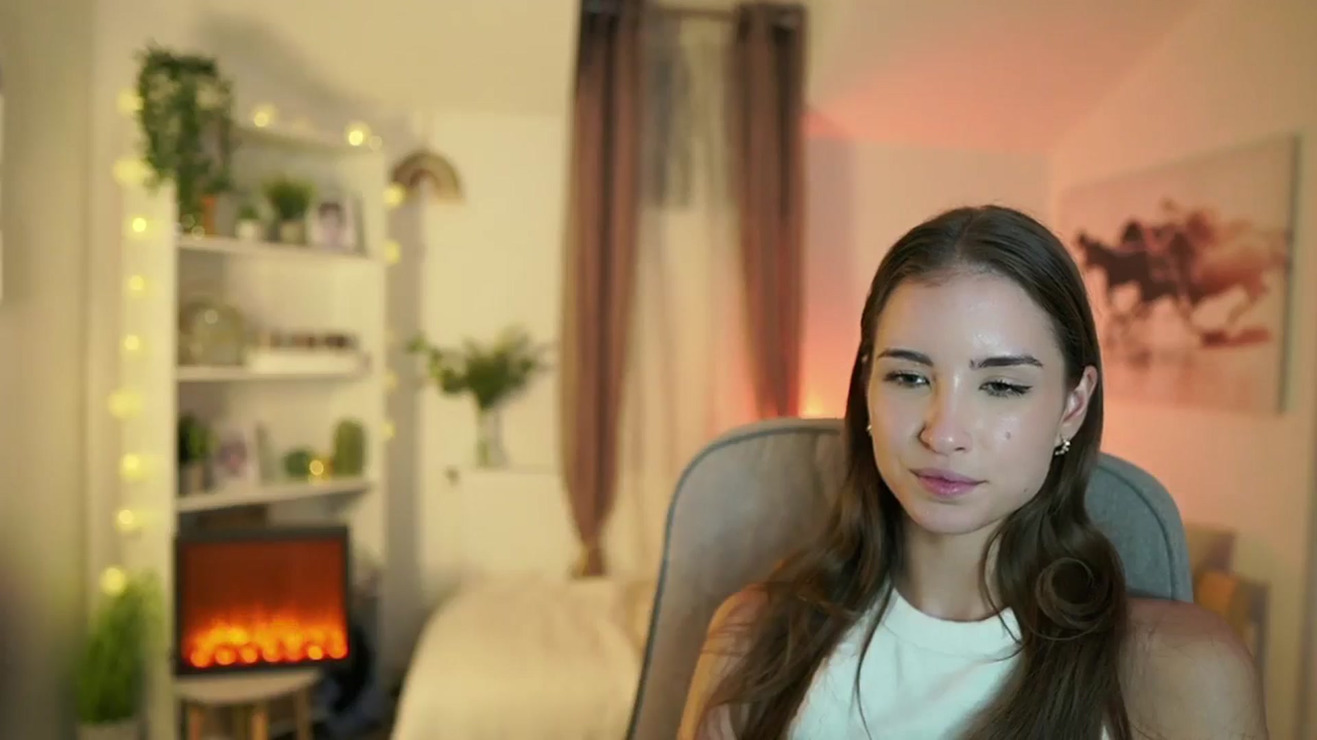 Gallery image thumbnail from Shy_jane's myfreecams stream on, 10/06/2024, 17:29 image 3 of 20