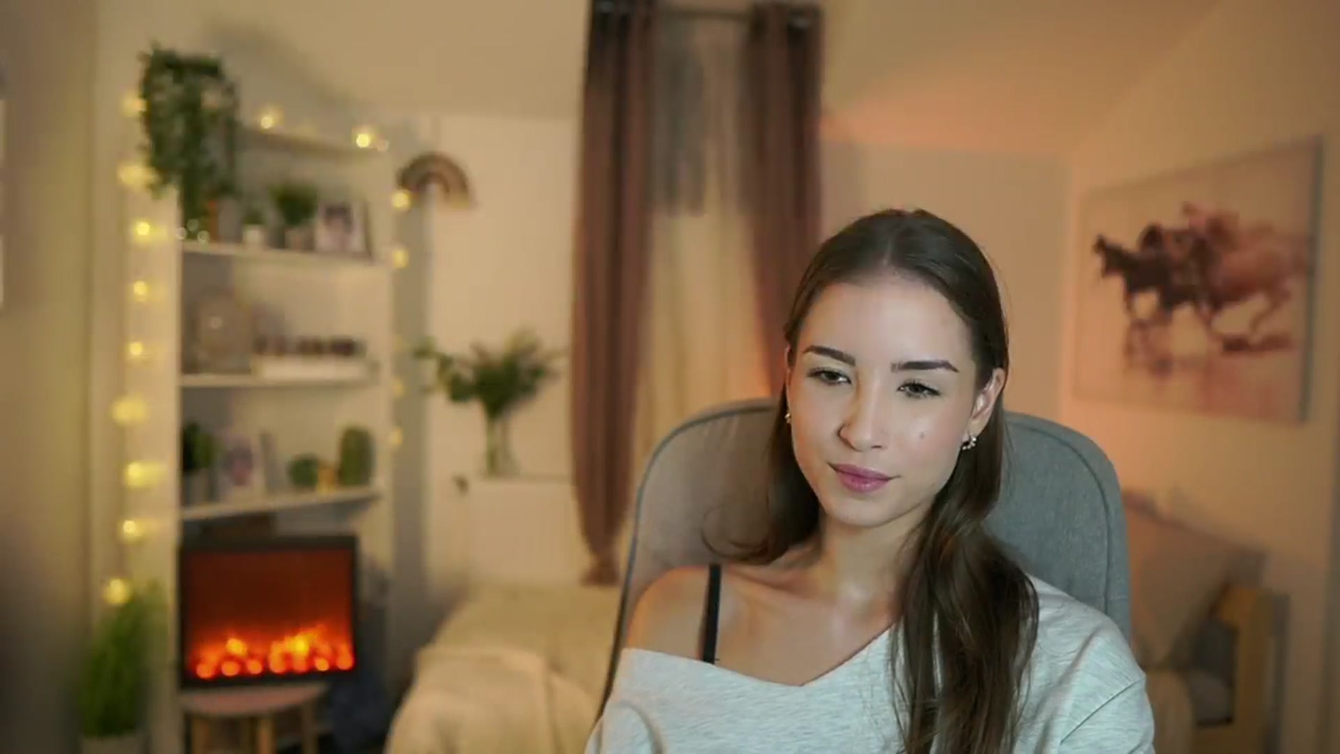 Gallery image thumbnail from Shy_jane's myfreecams stream on, 10/07/2024, 09:58 image 9 of 20
