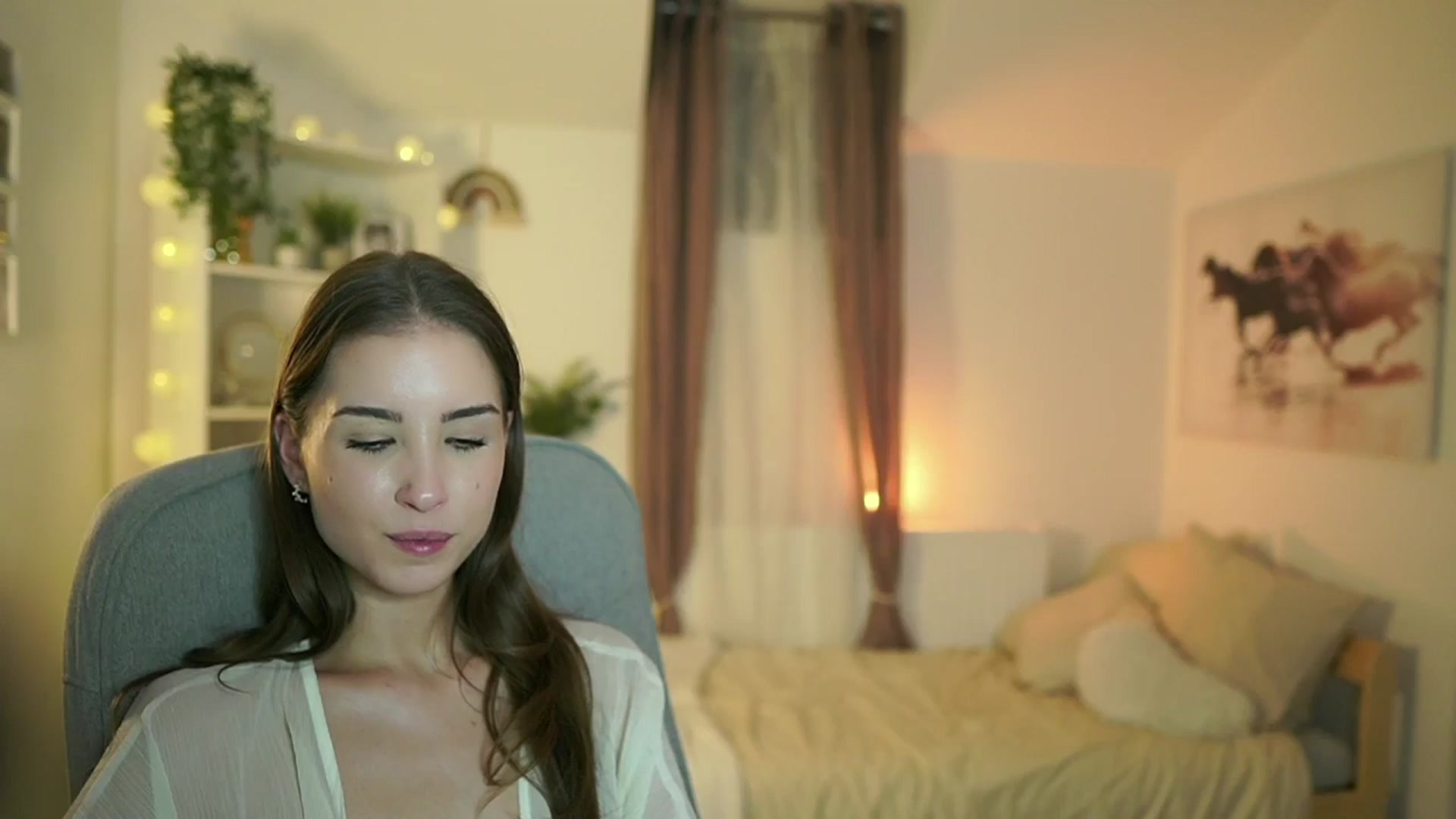 Gallery image thumbnail from Shy_jane's myfreecams stream on, 10/07/2024, 14:30 image 11 of 20