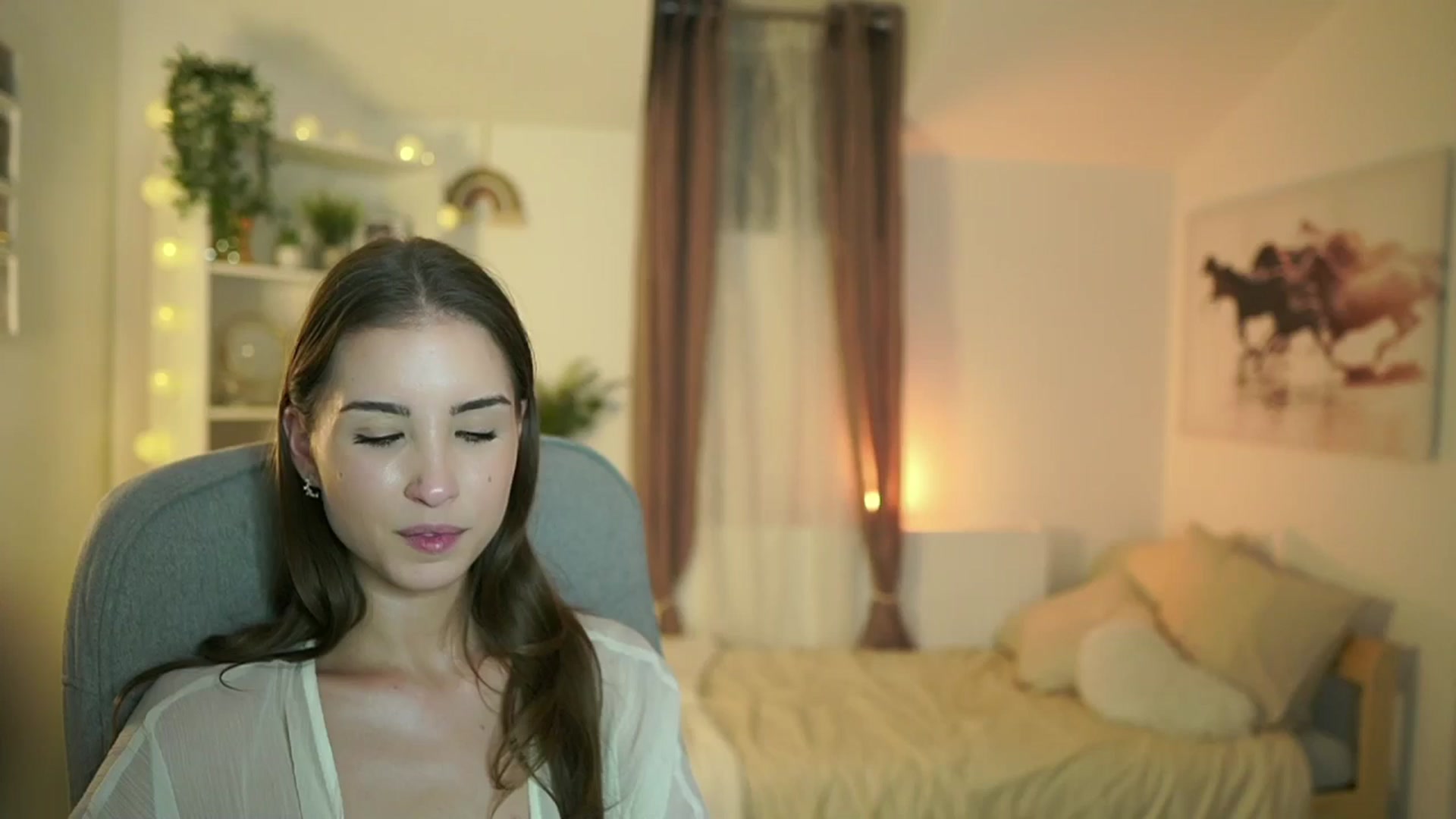 Gallery image thumbnail from Shy_jane's myfreecams stream on, 10/07/2024, 14:30 image 4 of 20