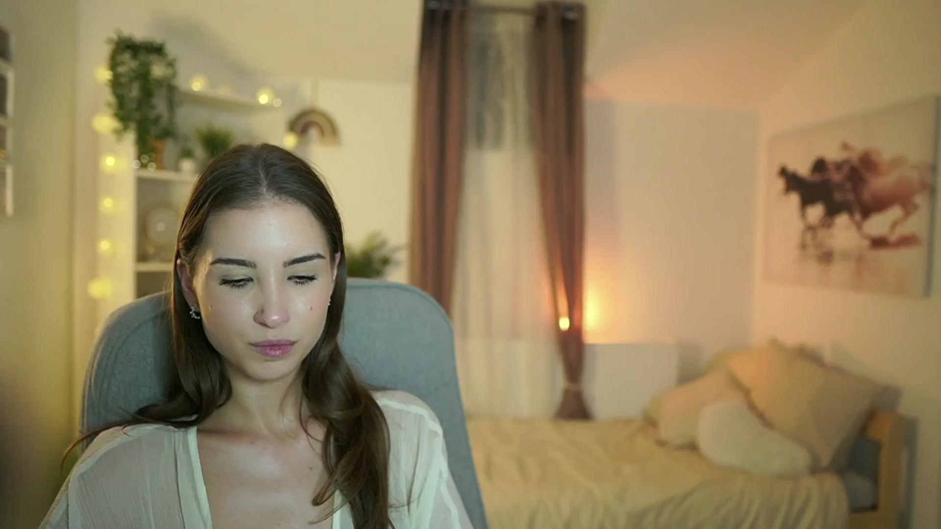 Gallery image thumbnail from Shy_jane's myfreecams stream on, 10/07/2024, 14:30 image 1 of 20