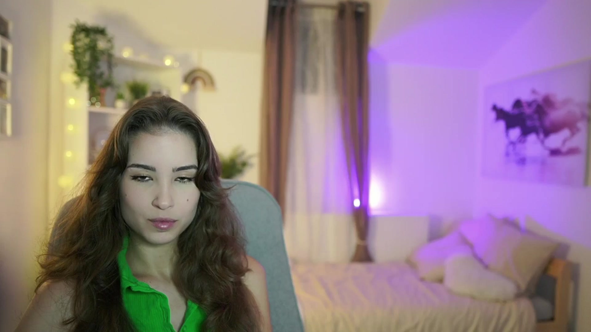 Gallery image thumbnail from Shy_jane's myfreecams stream on, 10/09/2024, 09:25 image 2 of 20