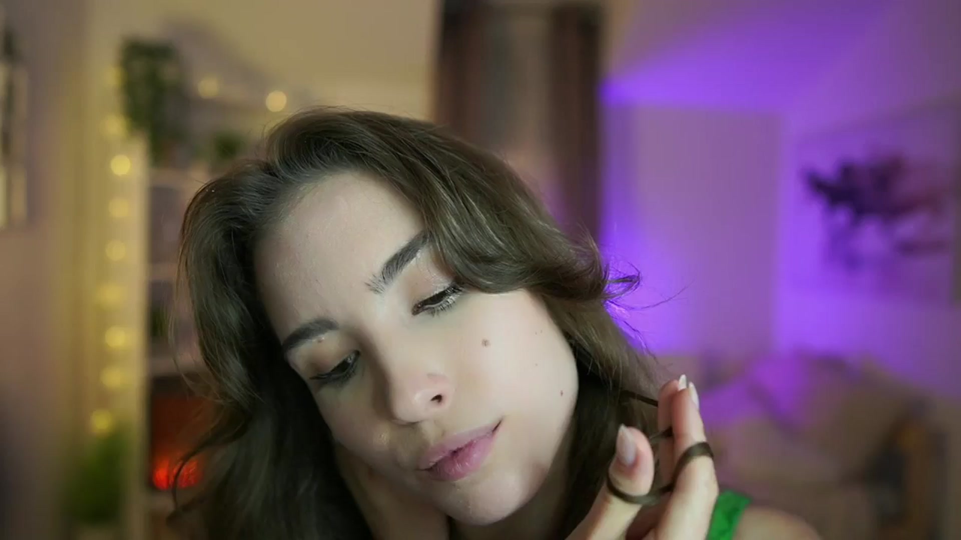 Gallery image thumbnail from Shy_jane's myfreecams stream on, 10/09/2024, 11:17 image 15 of 20