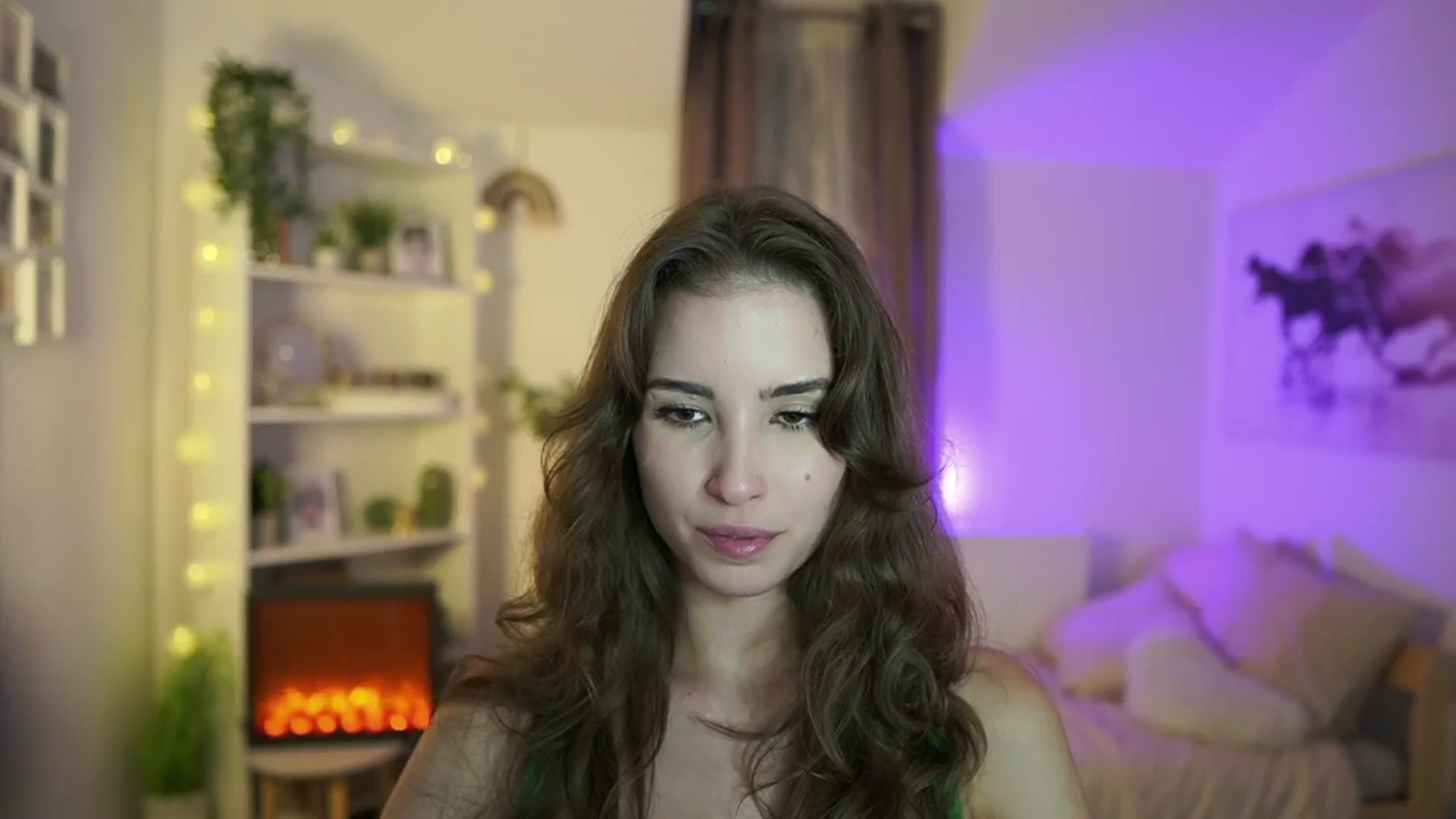 Gallery image thumbnail from Shy_jane's myfreecams stream on, 10/09/2024, 15:07 image 13 of 20