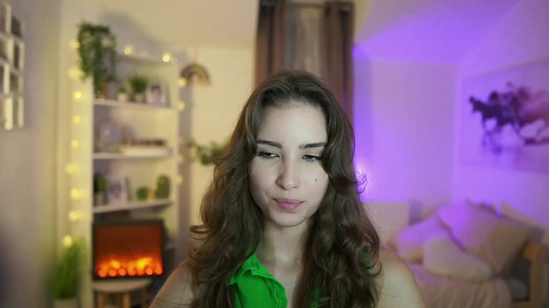 Gallery image thumbnail from Shy_jane's myfreecams stream on, 10/09/2024, 15:07 image 8 of 20