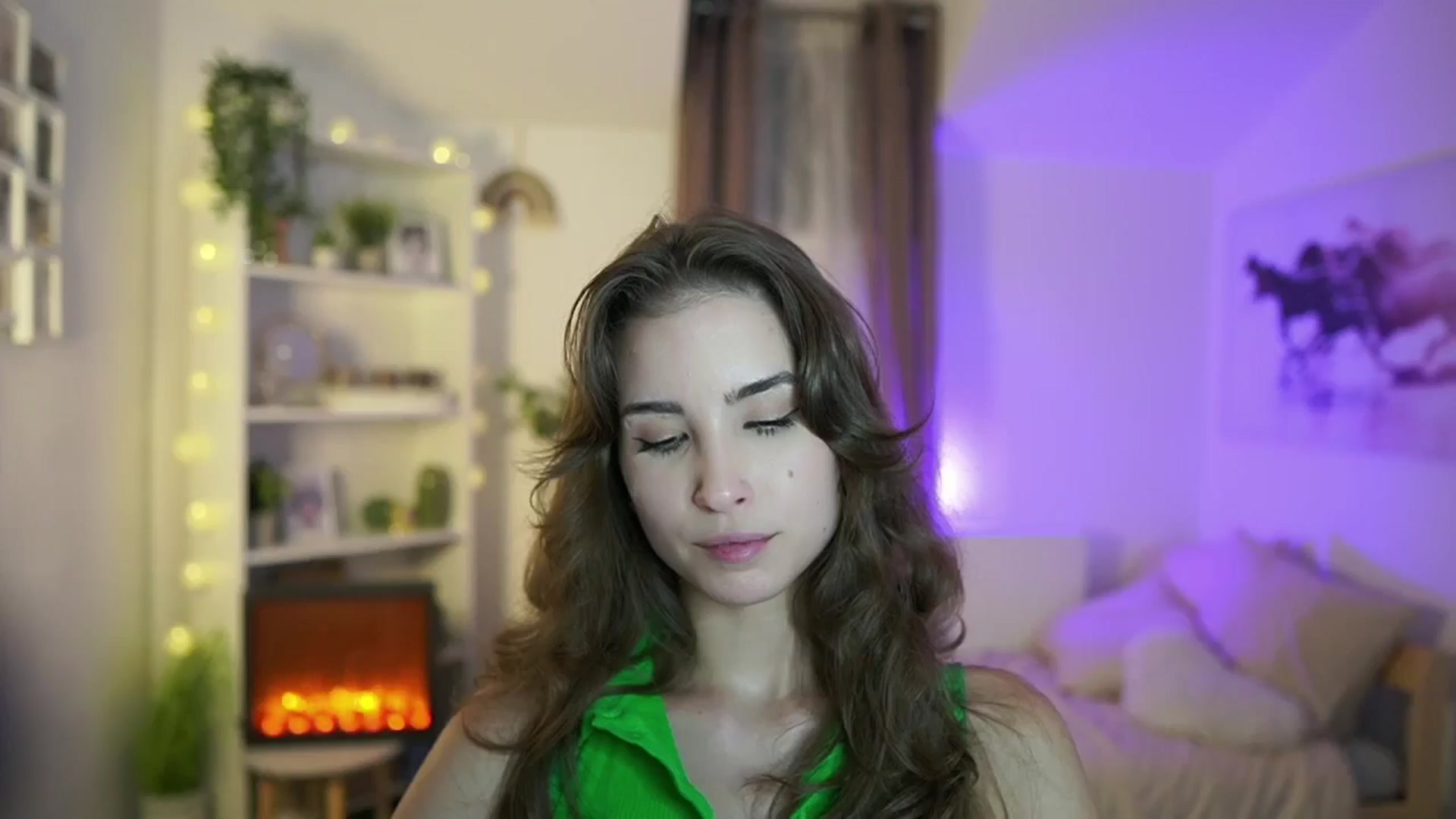 Gallery image thumbnail from Shy_jane's myfreecams stream on, 10/09/2024, 17:06 image 10 of 20