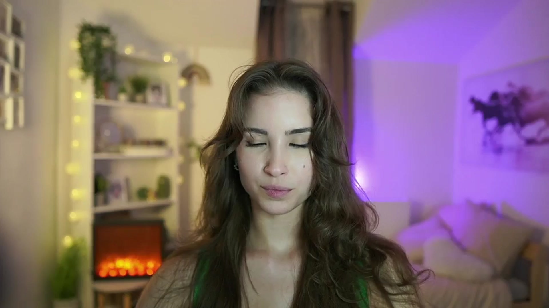 Gallery image thumbnail from Shy_jane's myfreecams stream on, 10/09/2024, 17:37 image 5 of 20