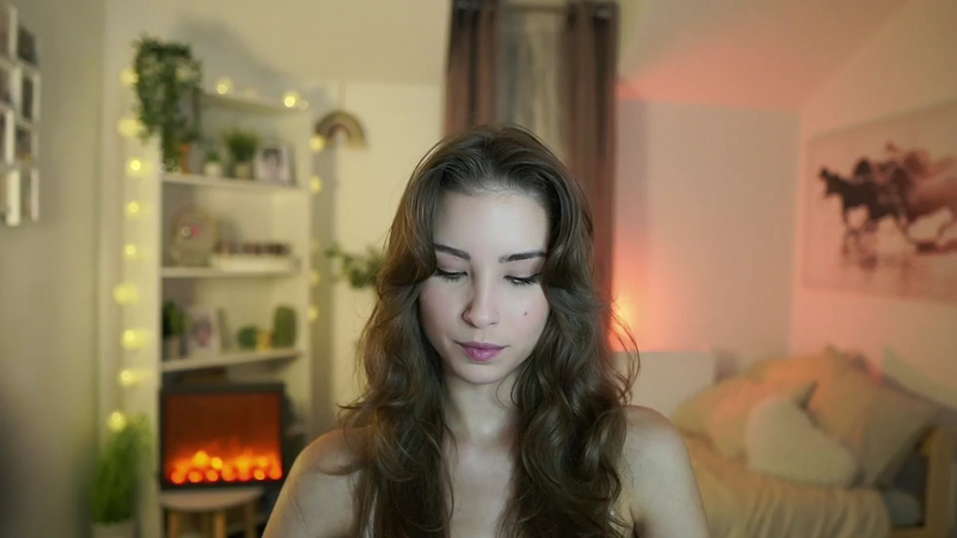 Gallery image thumbnail from Shy_jane's myfreecams stream on, 10/10/2024, 08:44 image 6 of 20