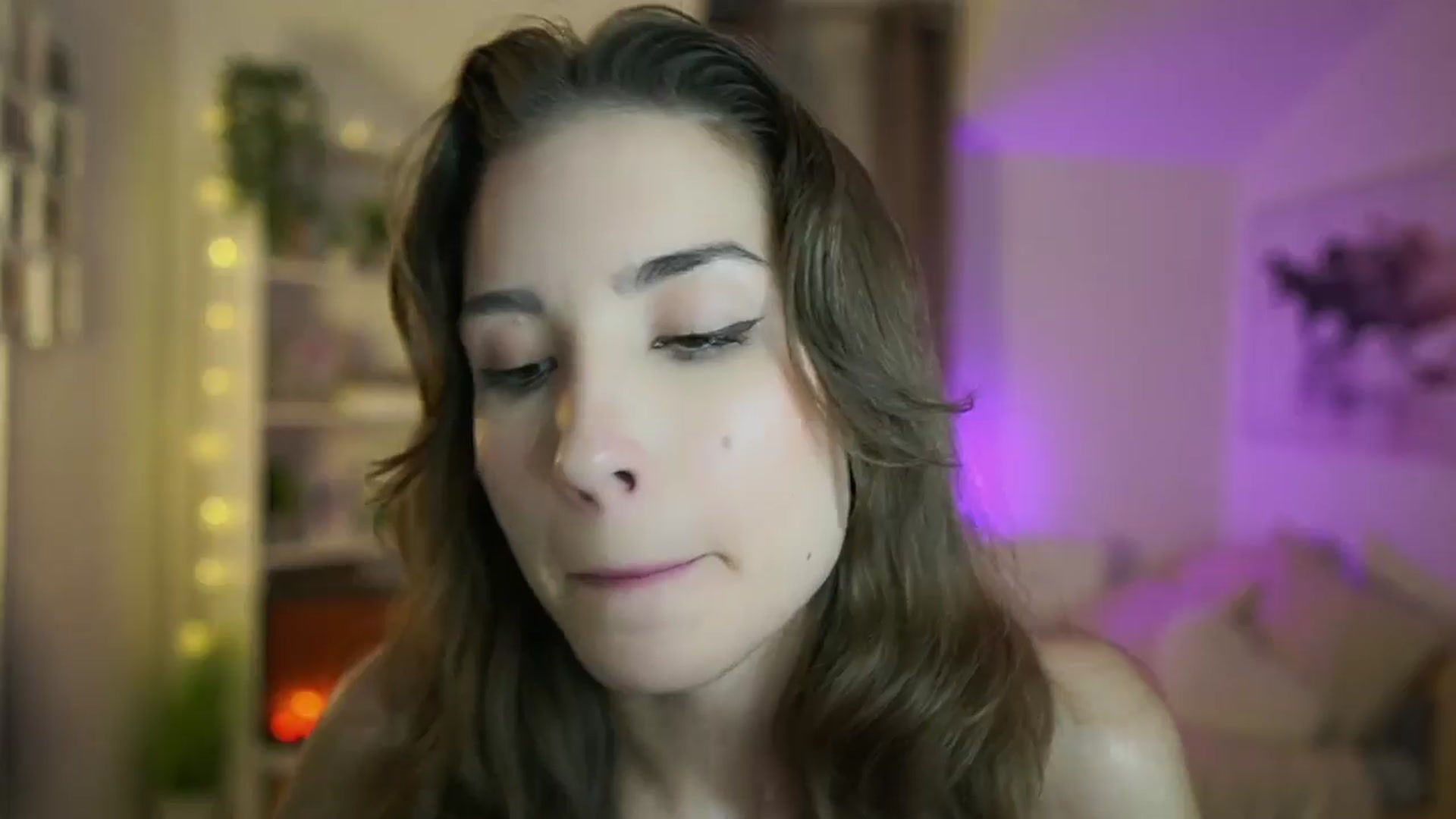 Gallery image thumbnail from Shy_jane's myfreecams stream on, 10/10/2024, 10:02 image 10 of 20