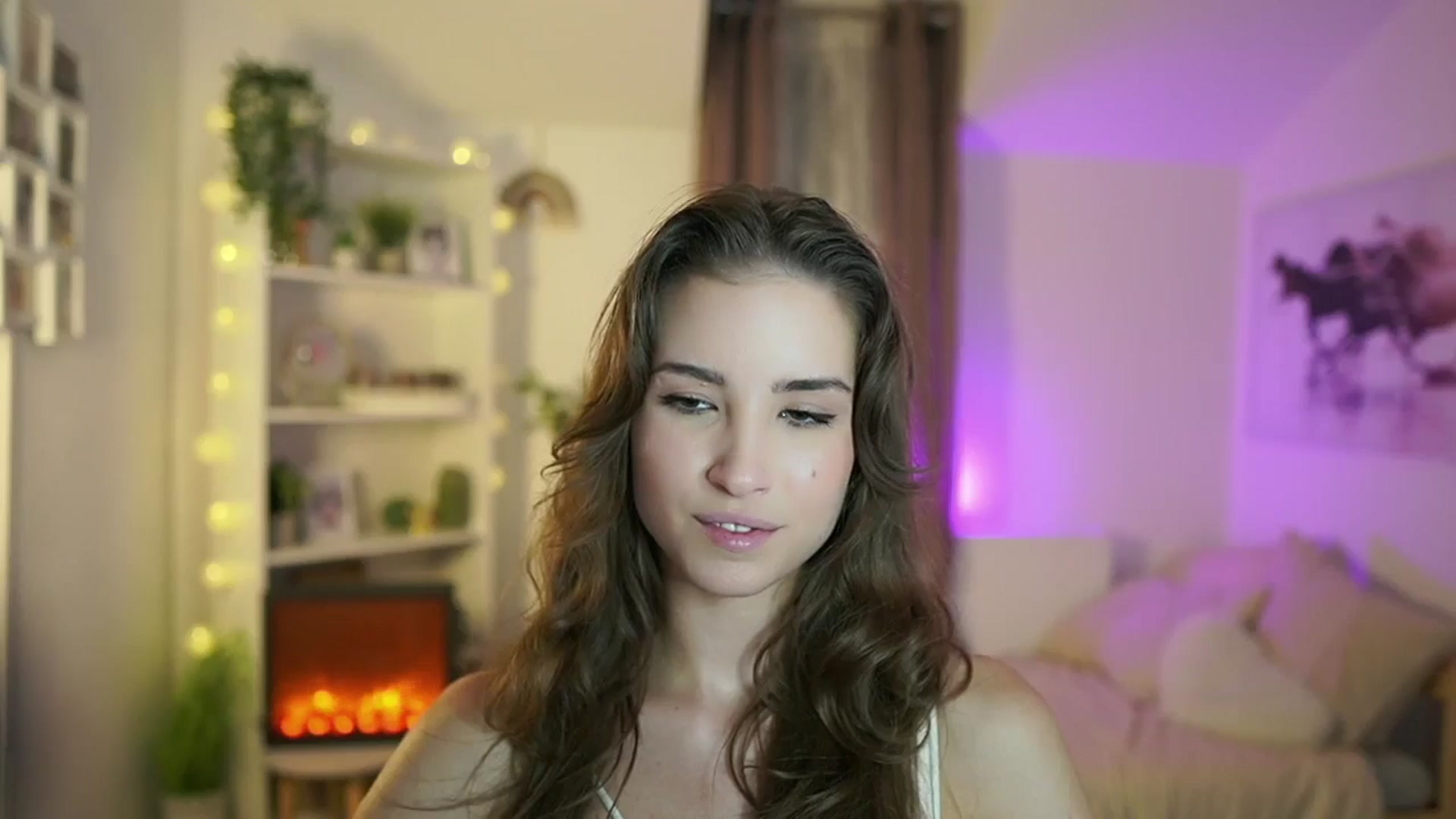 Gallery image thumbnail from Shy_jane's myfreecams stream on, 10/10/2024, 11:37 image 5 of 20